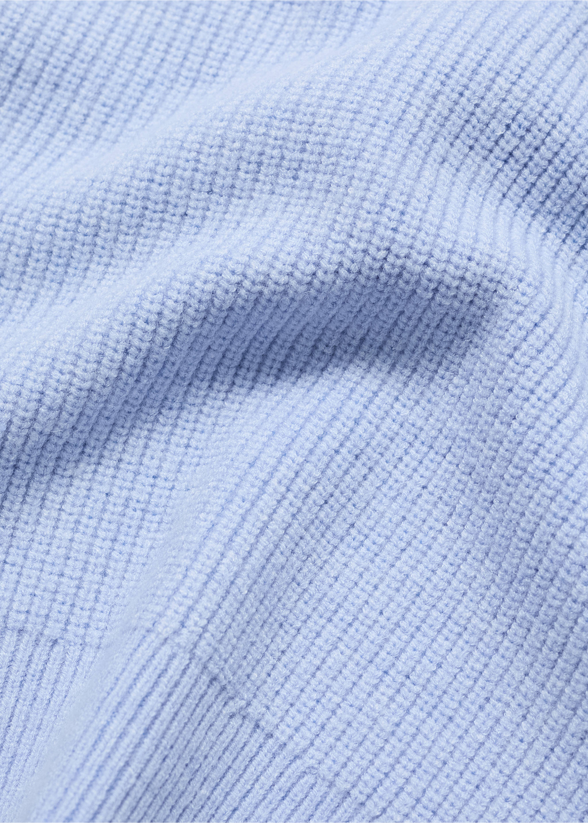 Contrast V-neck gilet - Details of the article 0, Sky Blue. Ref: 77074034-00.