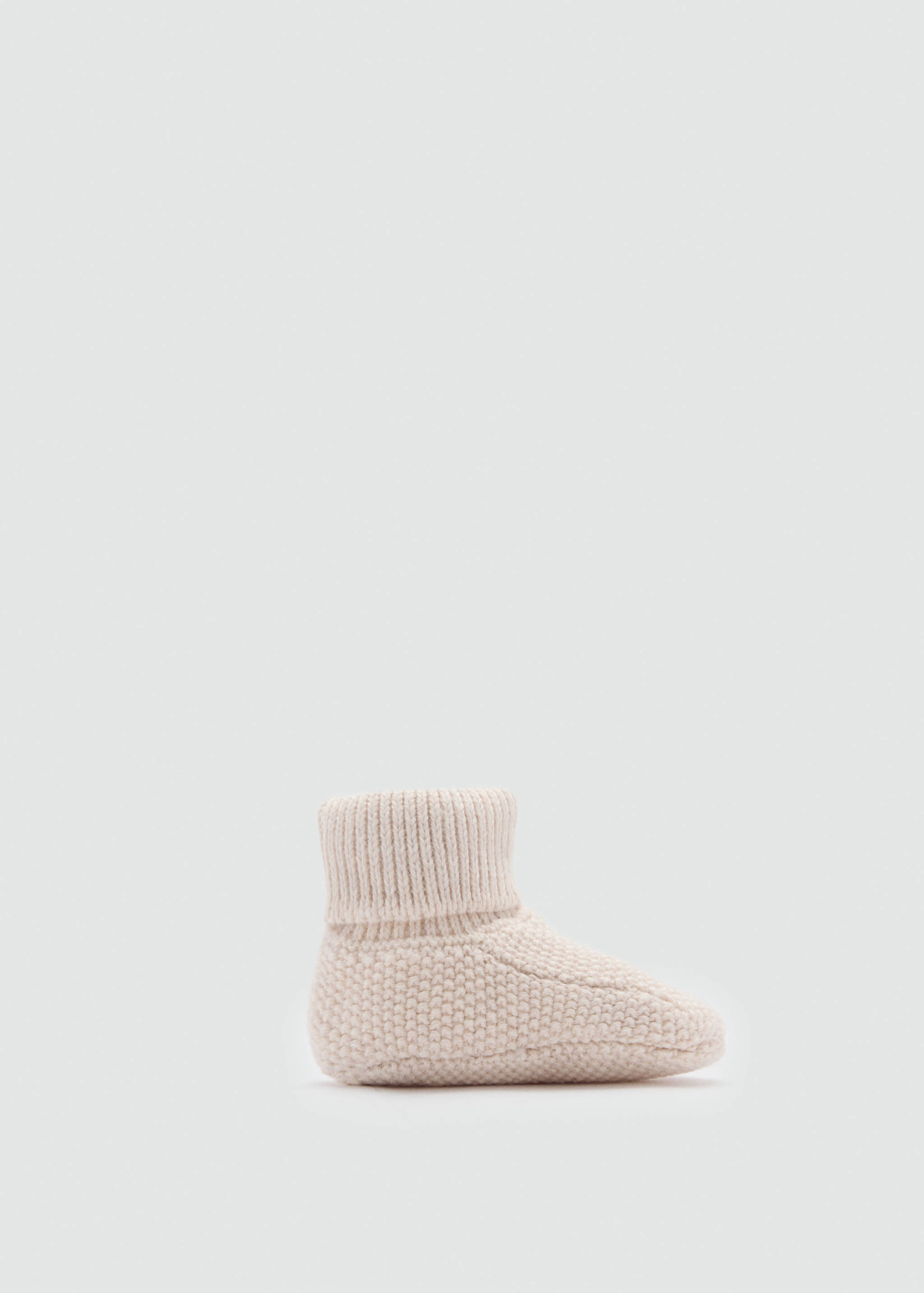 Knit bootees - Article without model