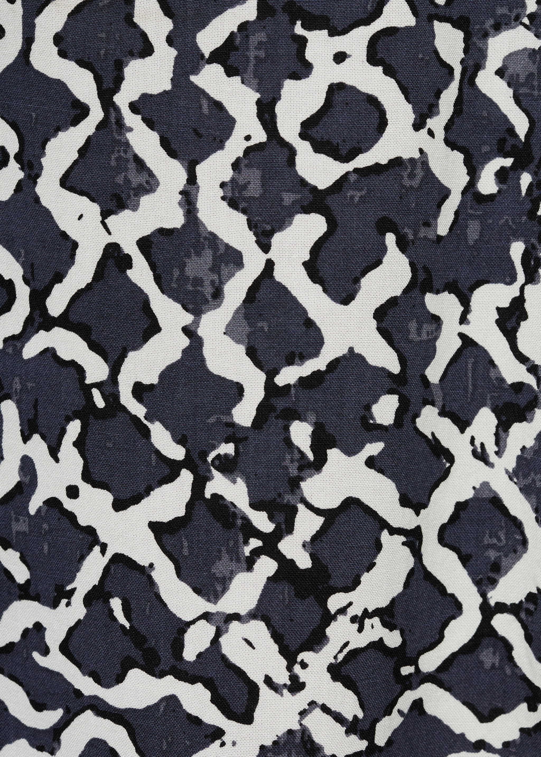 Blusa estampada detalle abertura - Detalle del artículo 8