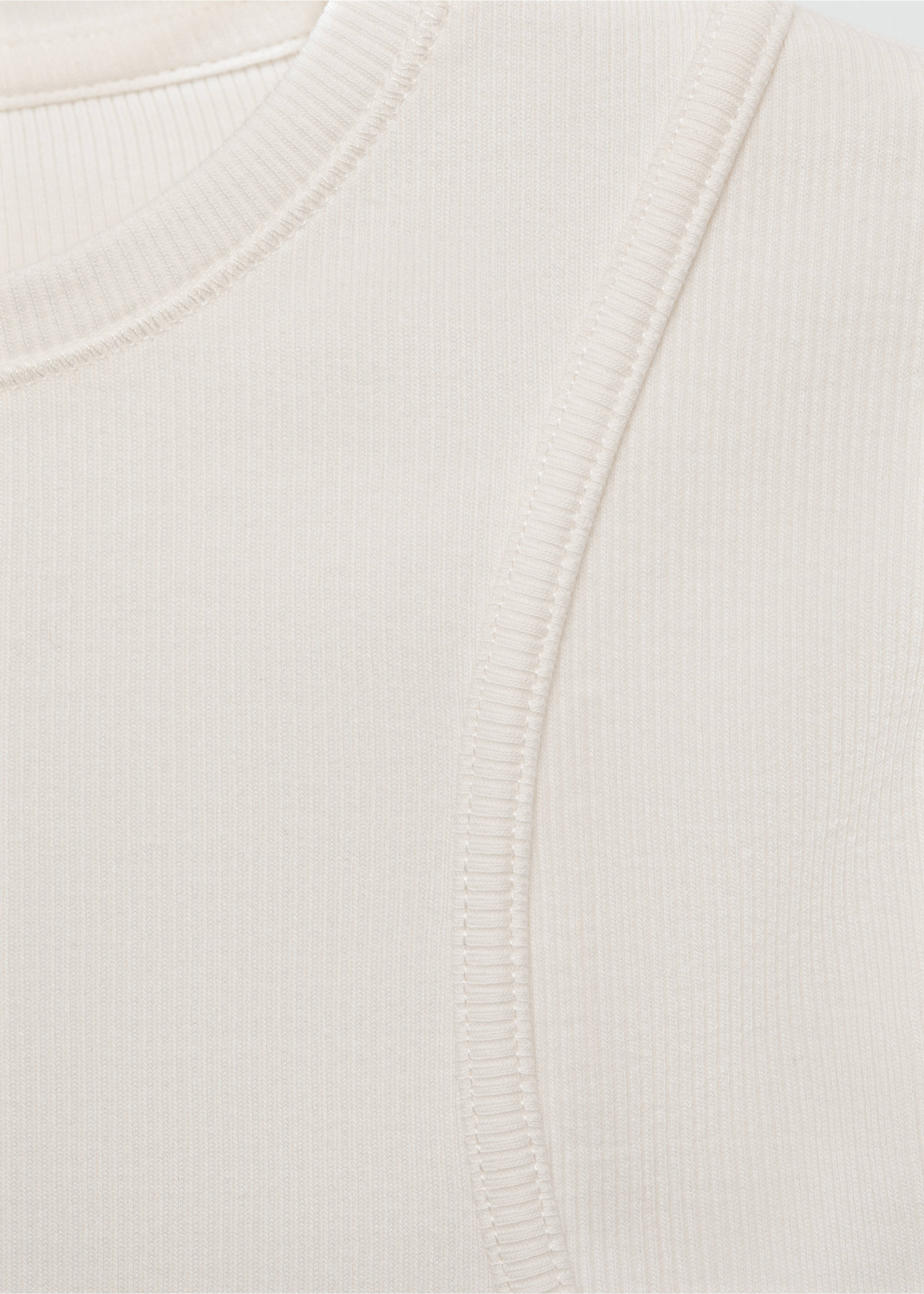T-shirt with seam detail - Details of the article 8, Off White. Ref: 77074045-00.