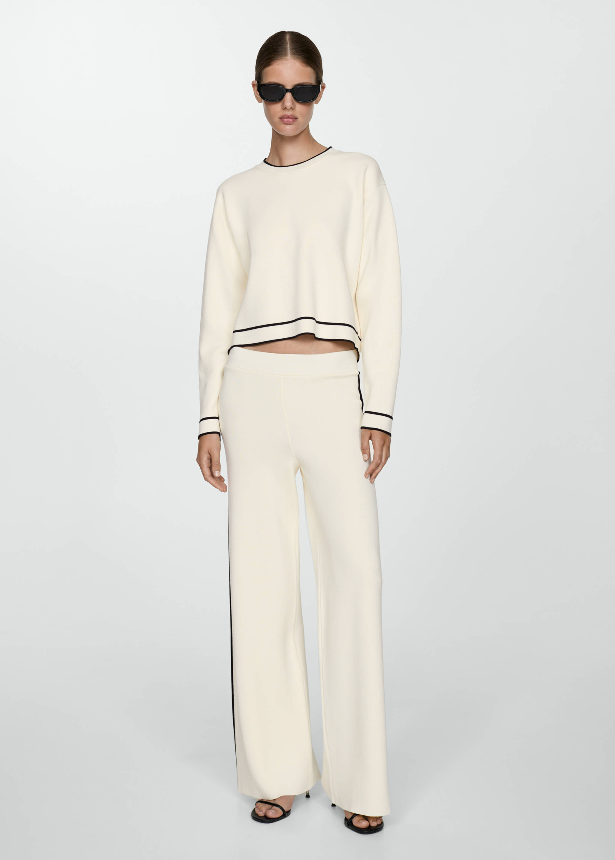 Contrast trim sweater - General plane