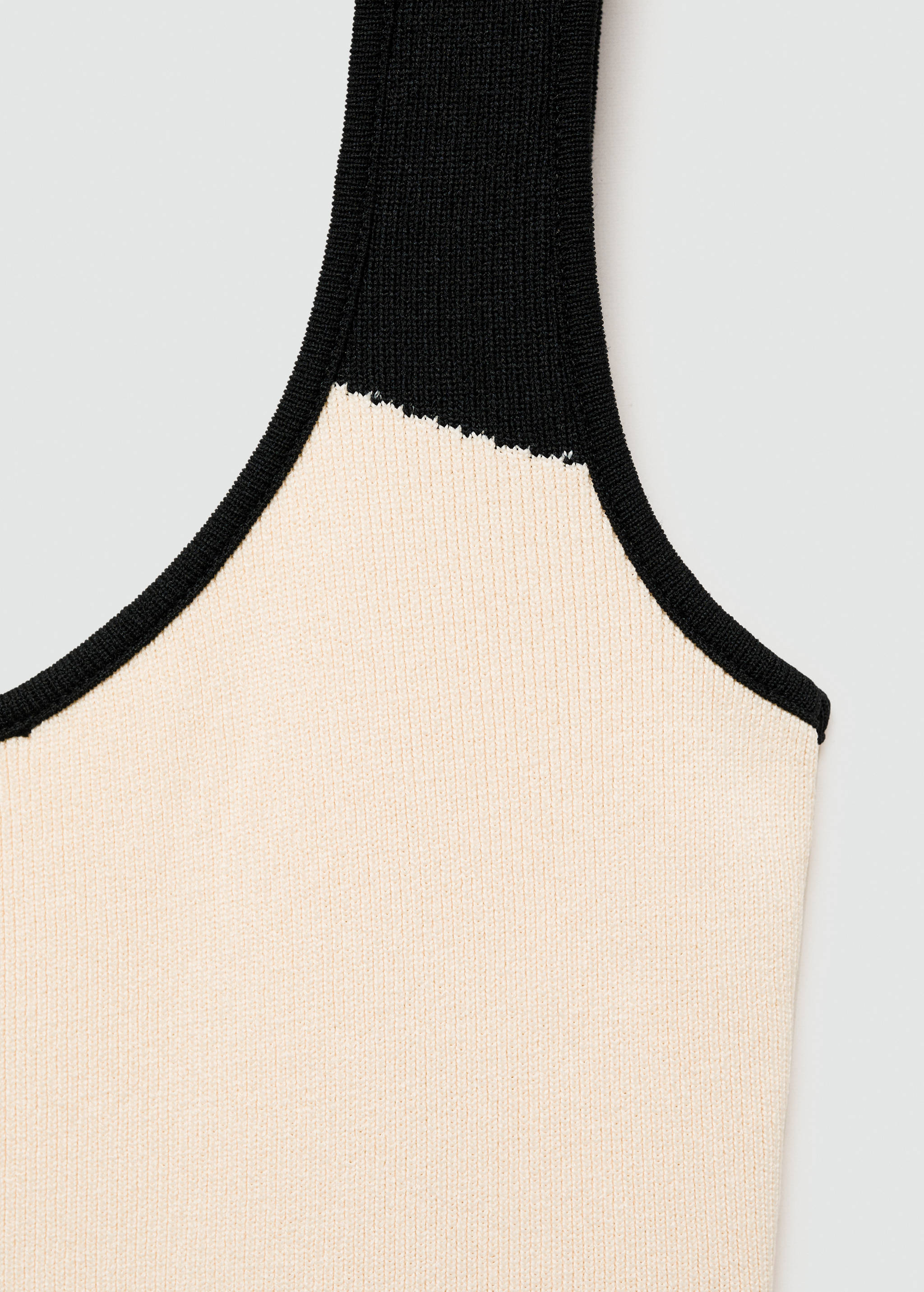 Vestido de malha pelo joelho às riscas - Pormenor do artigo 8