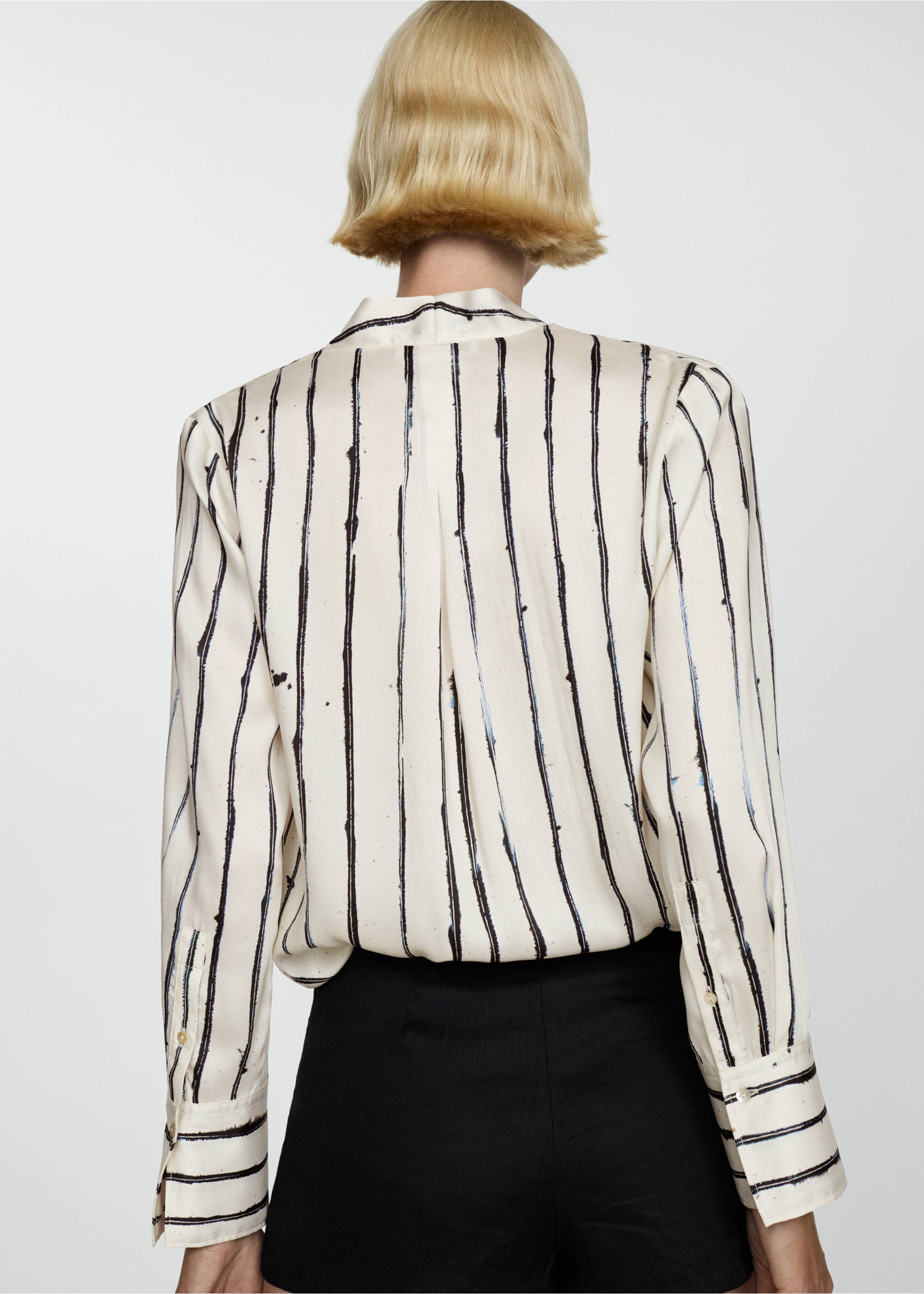 Striped wrap blouse - Reverse of the article, White. Ref: 77074066-00.