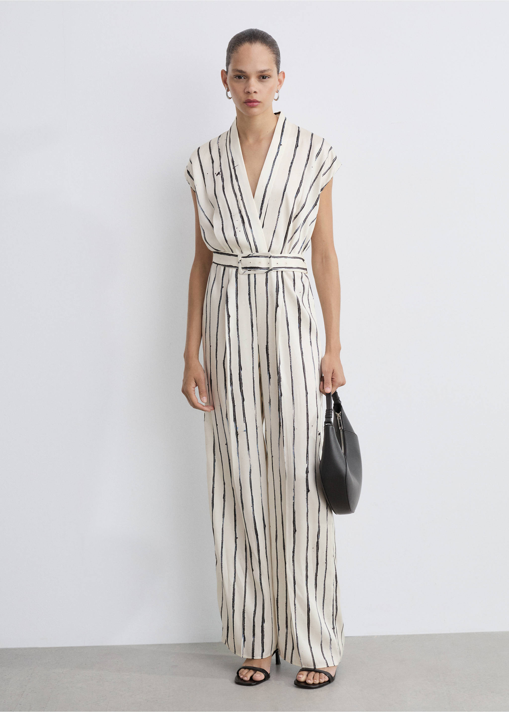Striped satin jumpsuit - General plane, White. Ref: 77074069-00.