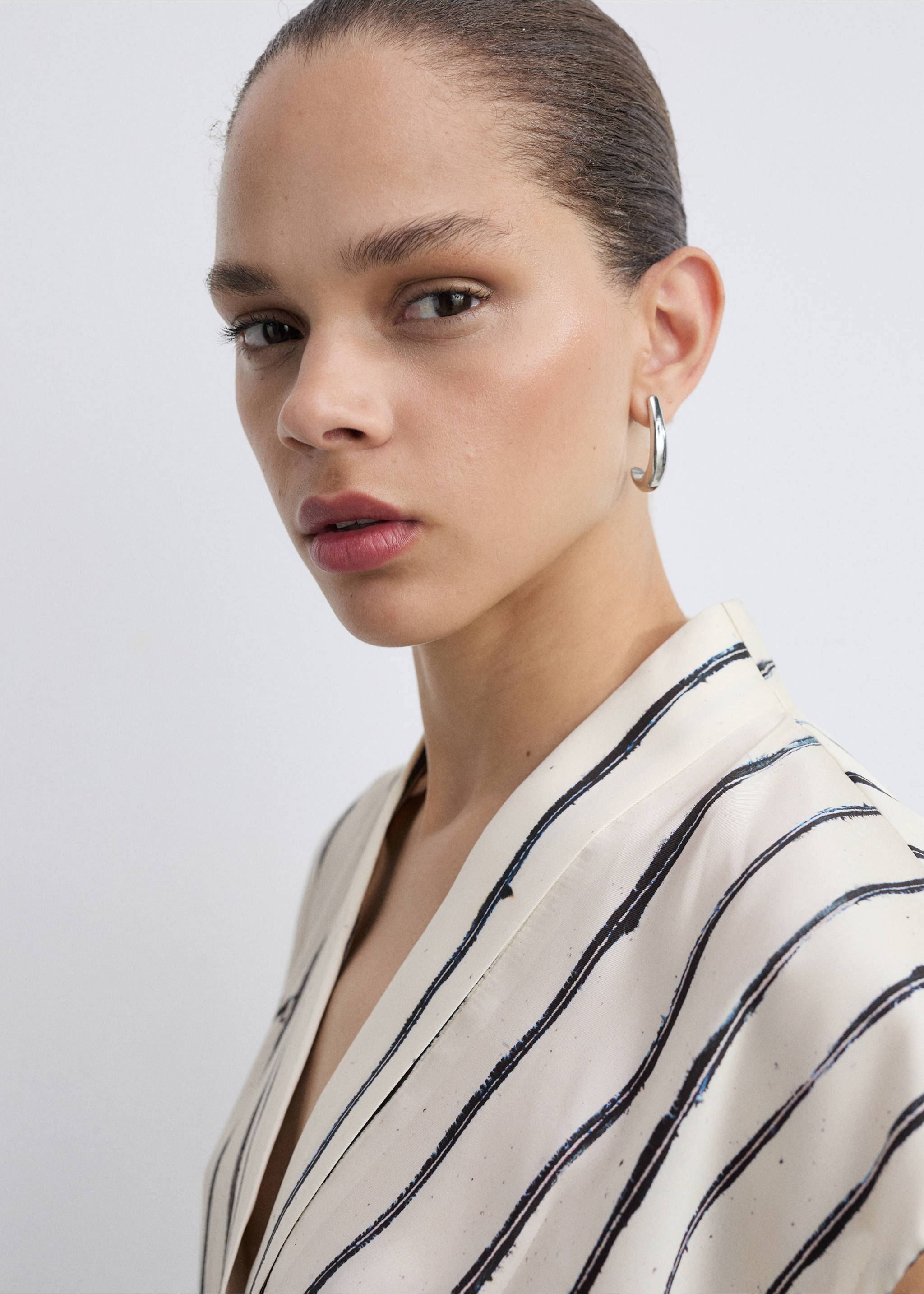 Striped satin jumpsuit - Details of the article 1, White. Ref: 77074069-00.