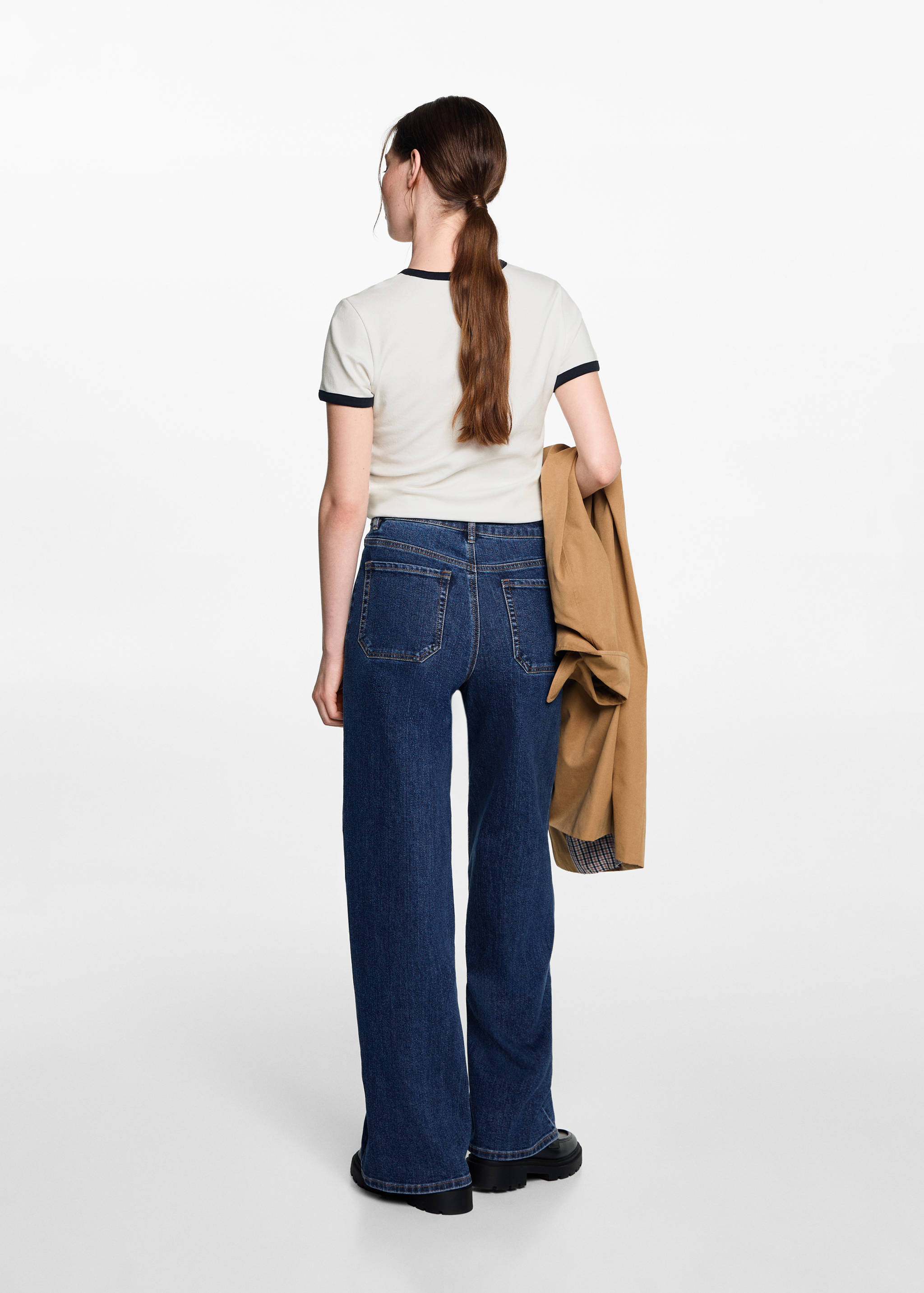 Wideleg jeans with decorative seams - Reverse of the article