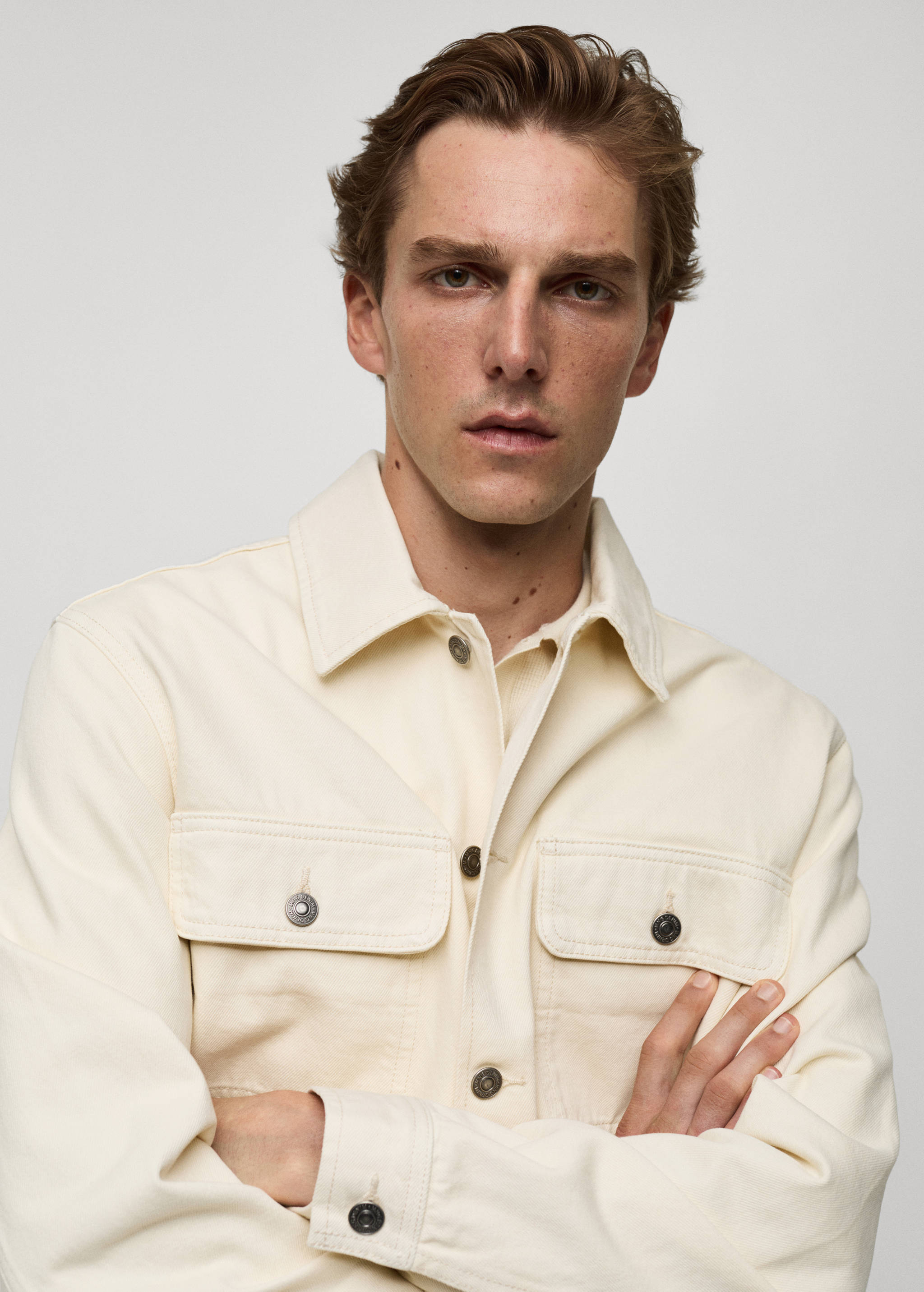 Denim overshirt pockets - Details of the article 1