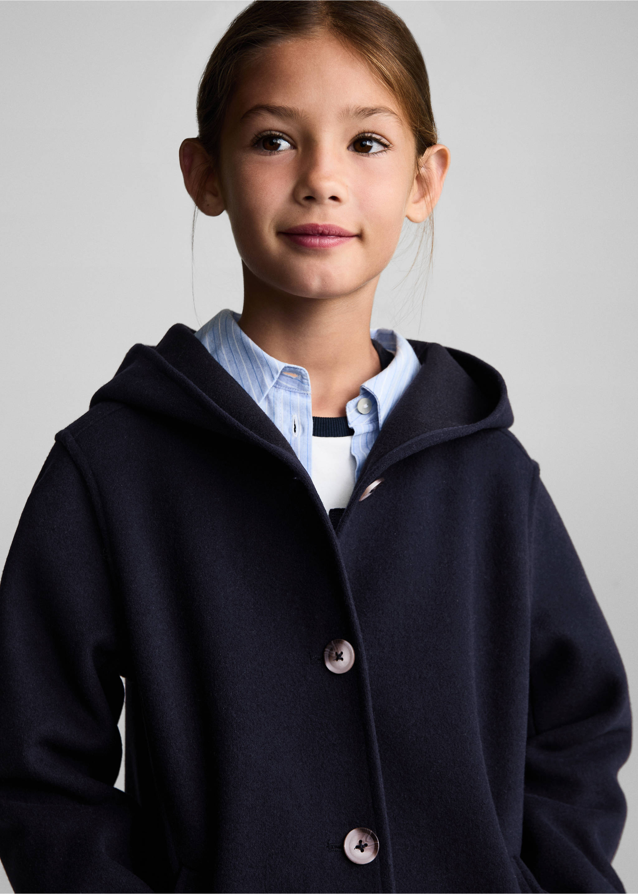 Manteau capuche boutons - Détail de l'article 1, Bleu marine foncé. Ref: 77074441-00.