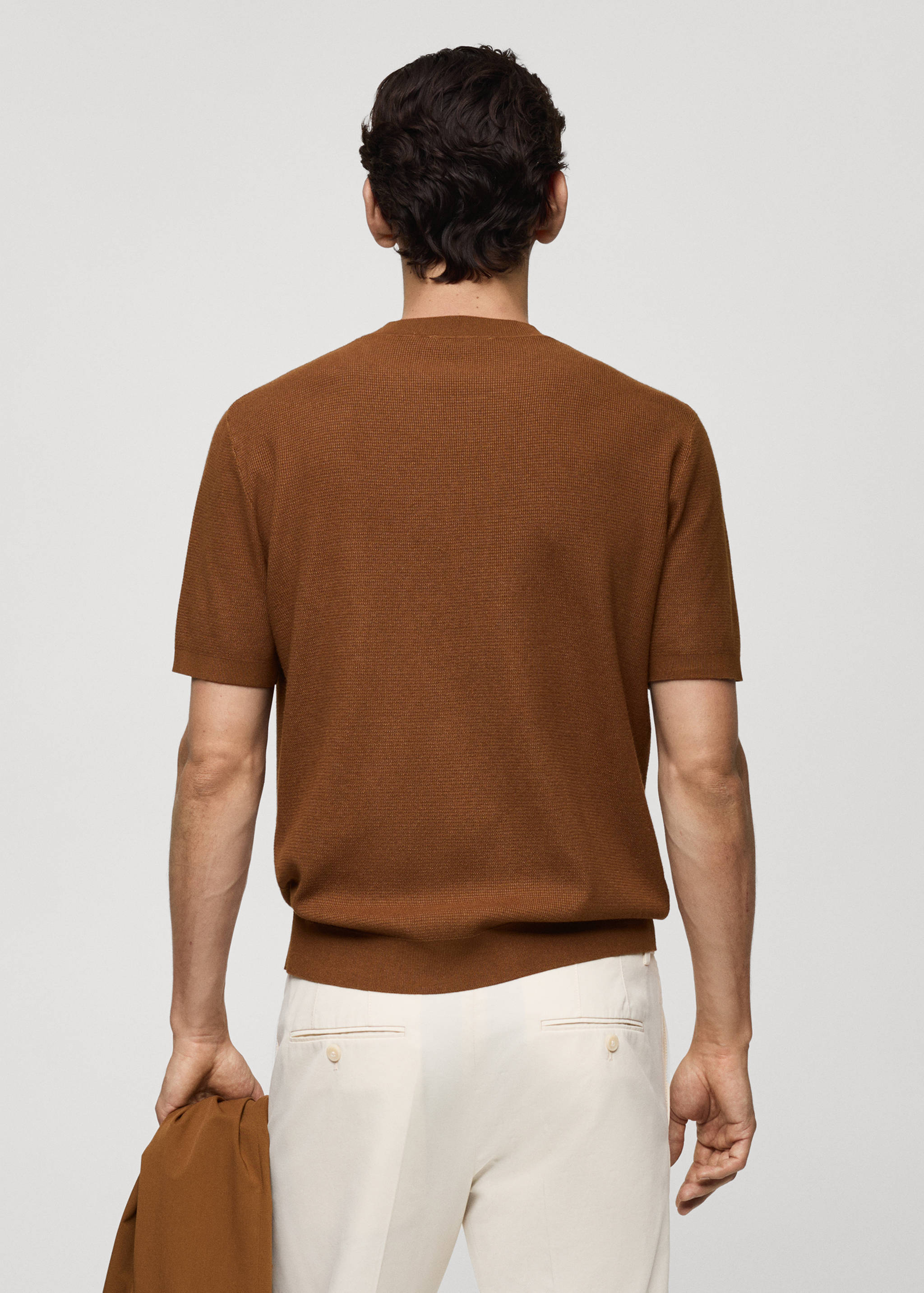 Structured knitted t-shirt - Reverse of the article