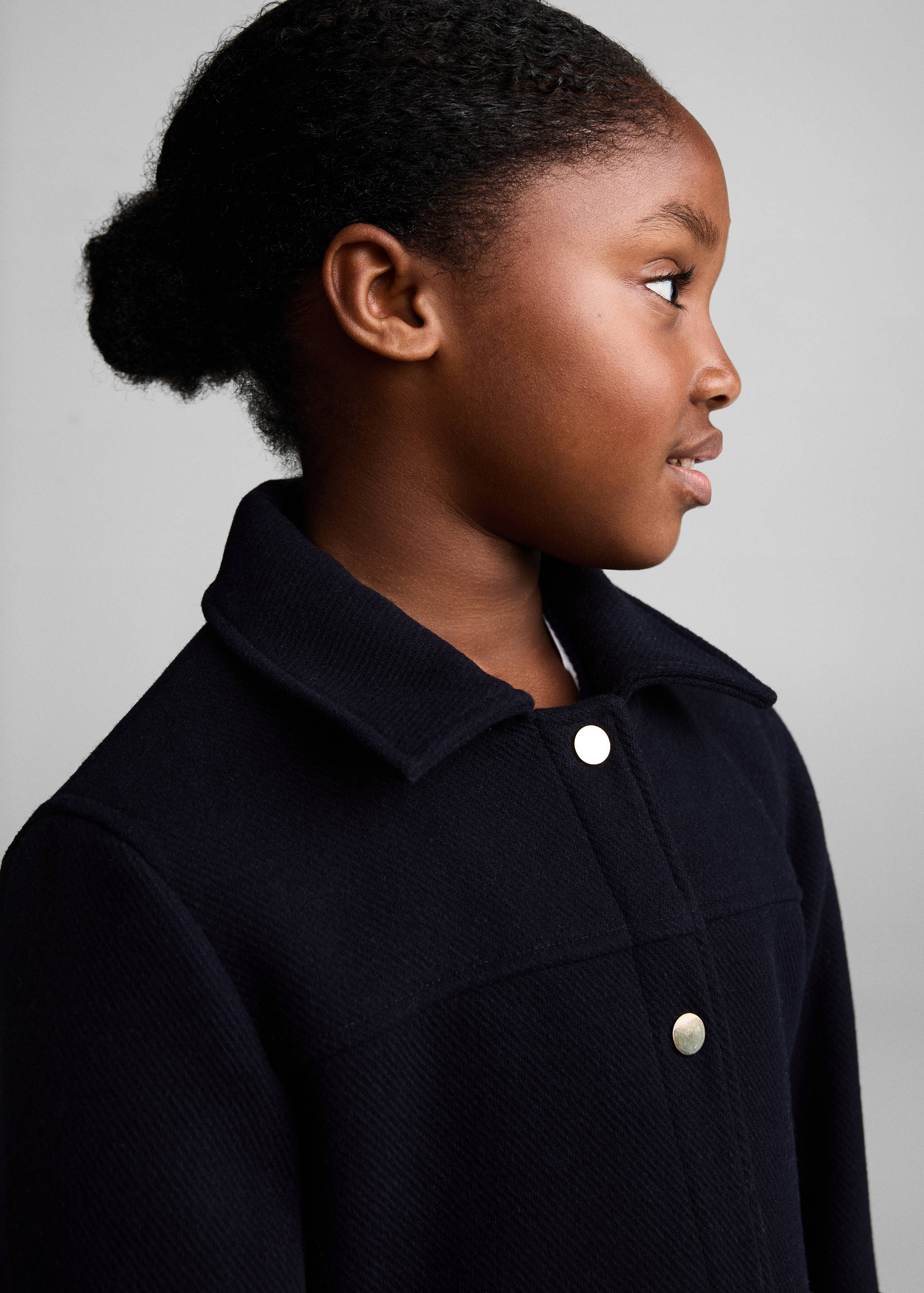 Straight pocketed coat - Details of the article 1