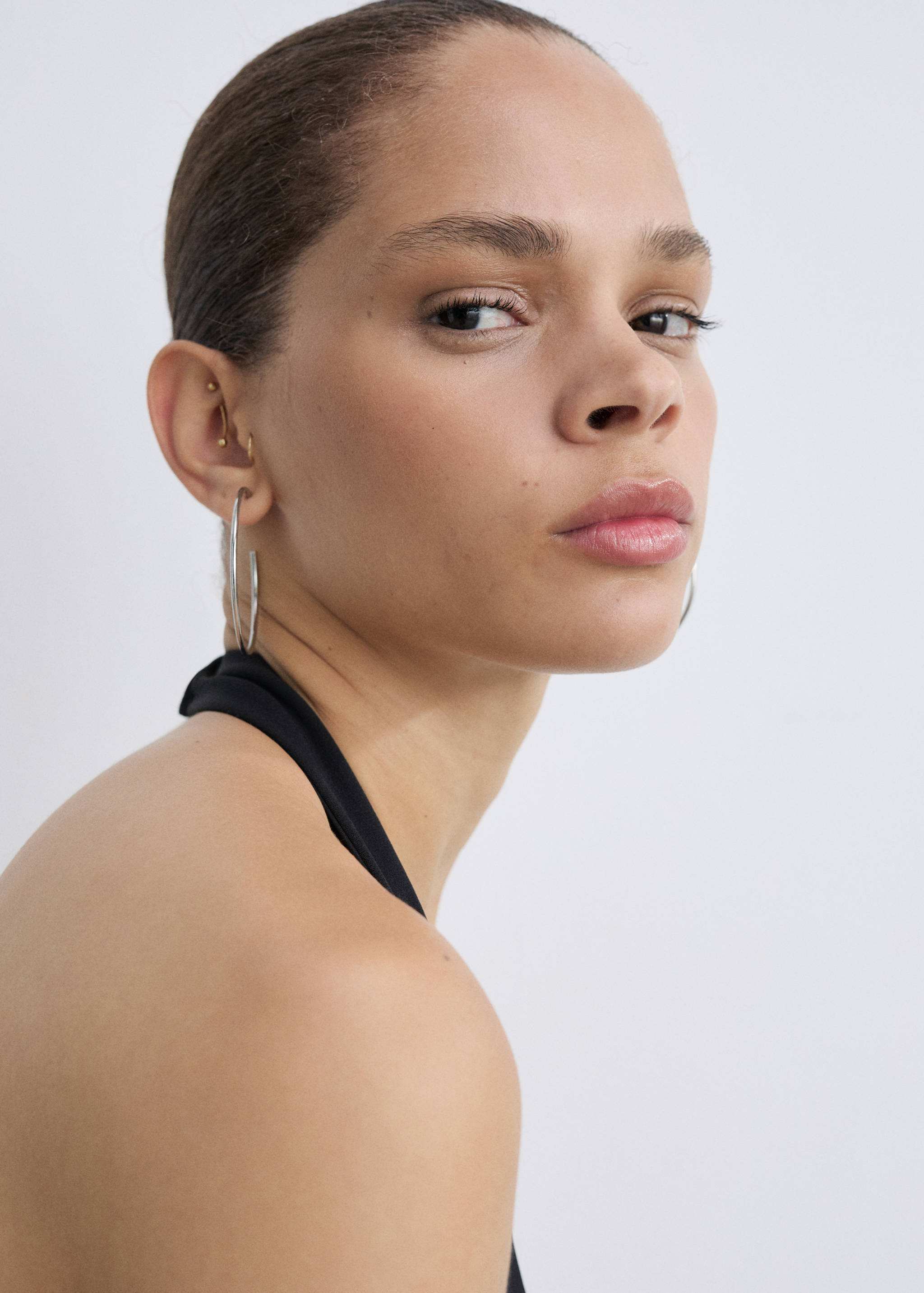 Mono cinturón cuello halter - Detalle del artículo 1