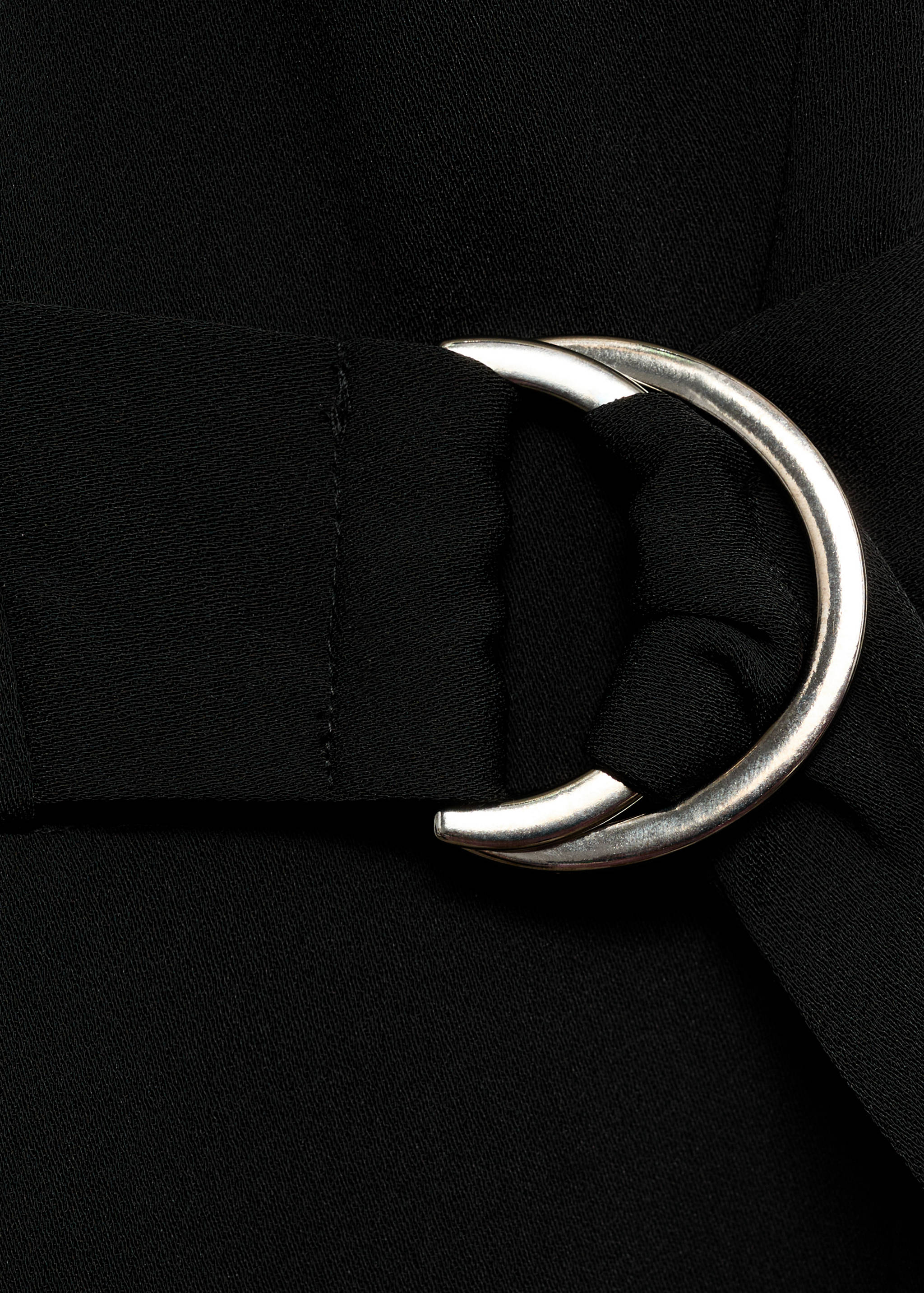 Mono cinturón cuello halter - Detalle del artículo 8