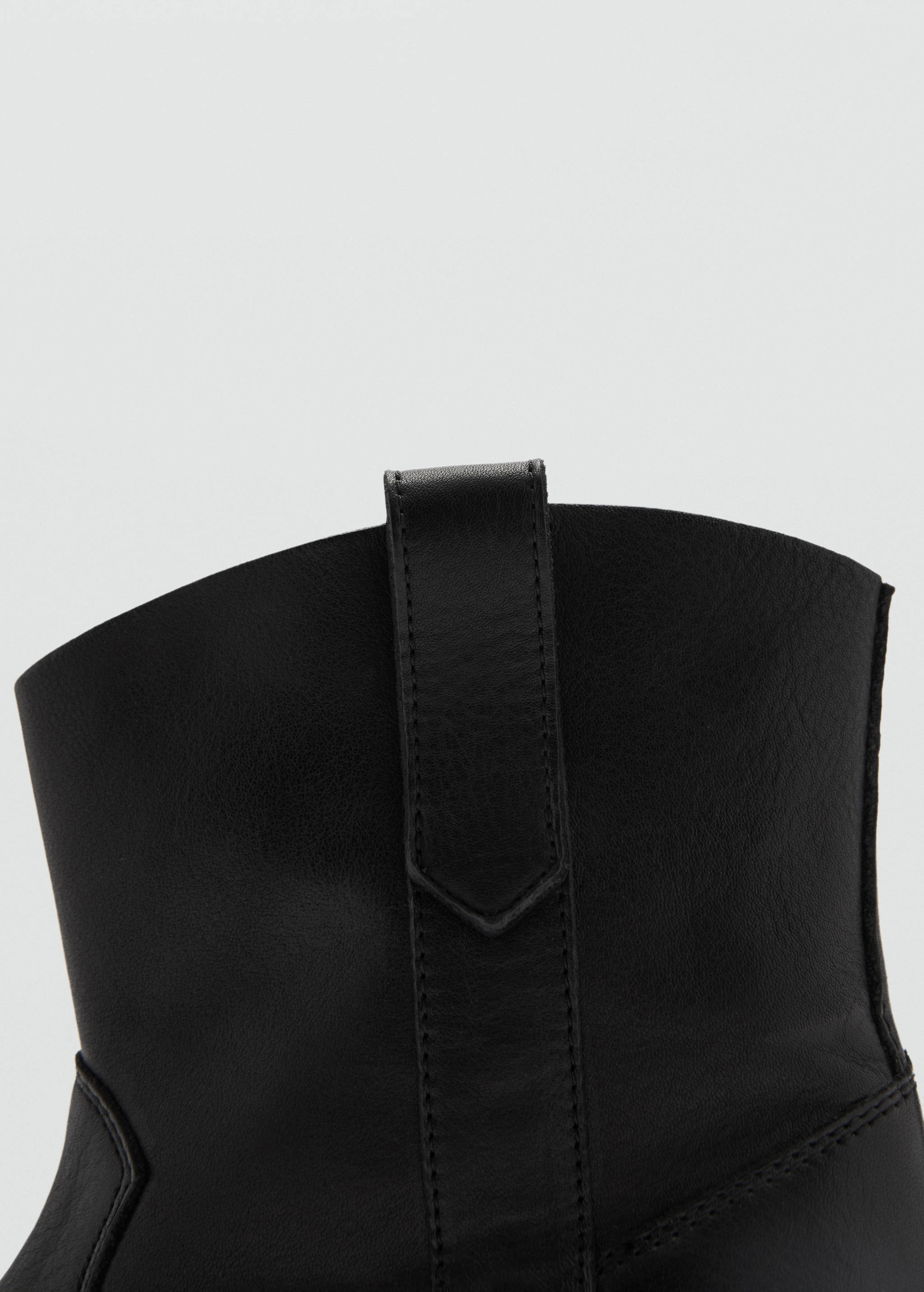 Leather cowboy ankle boots - Details of the article 2