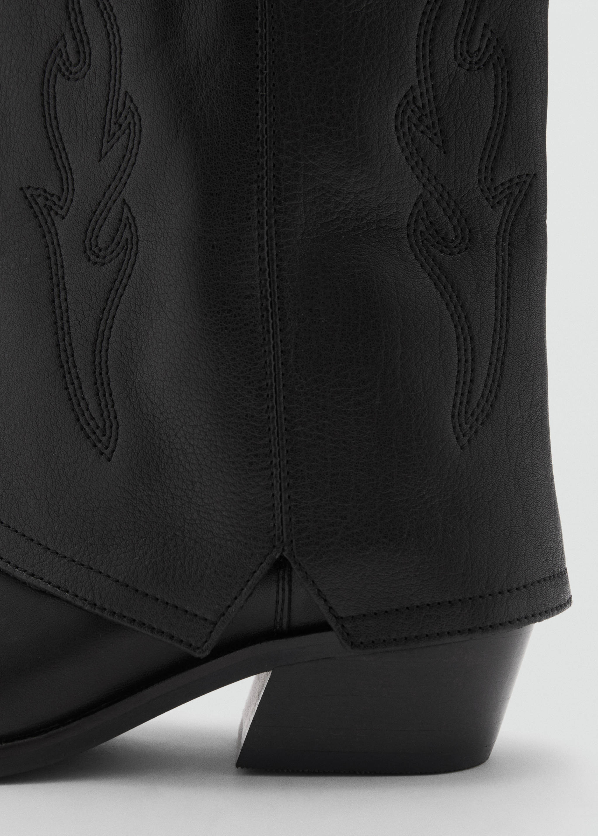 Cowboy leather boots - Details of the article 1