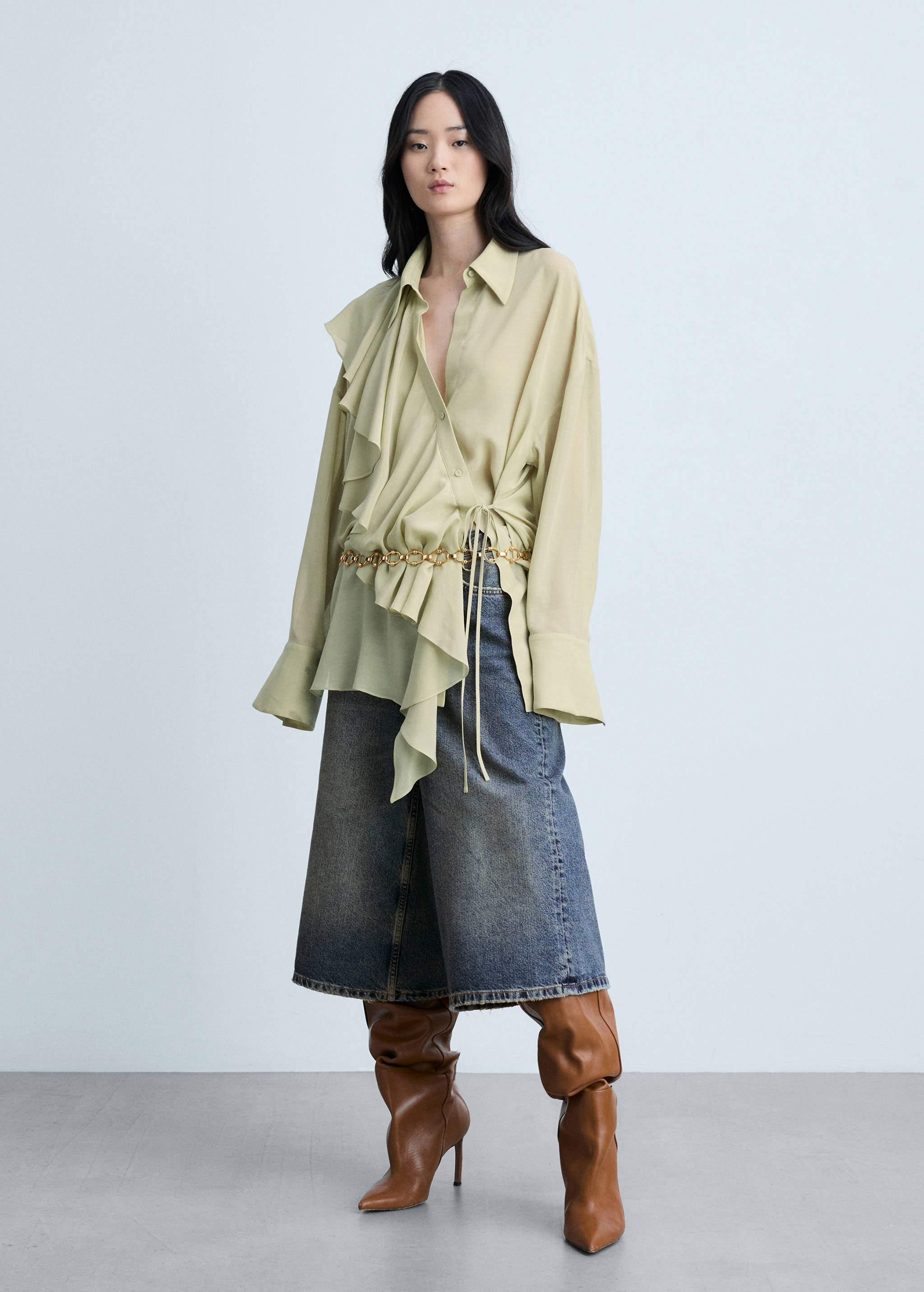 Shirt with ruffles and crossover fastening - General plane