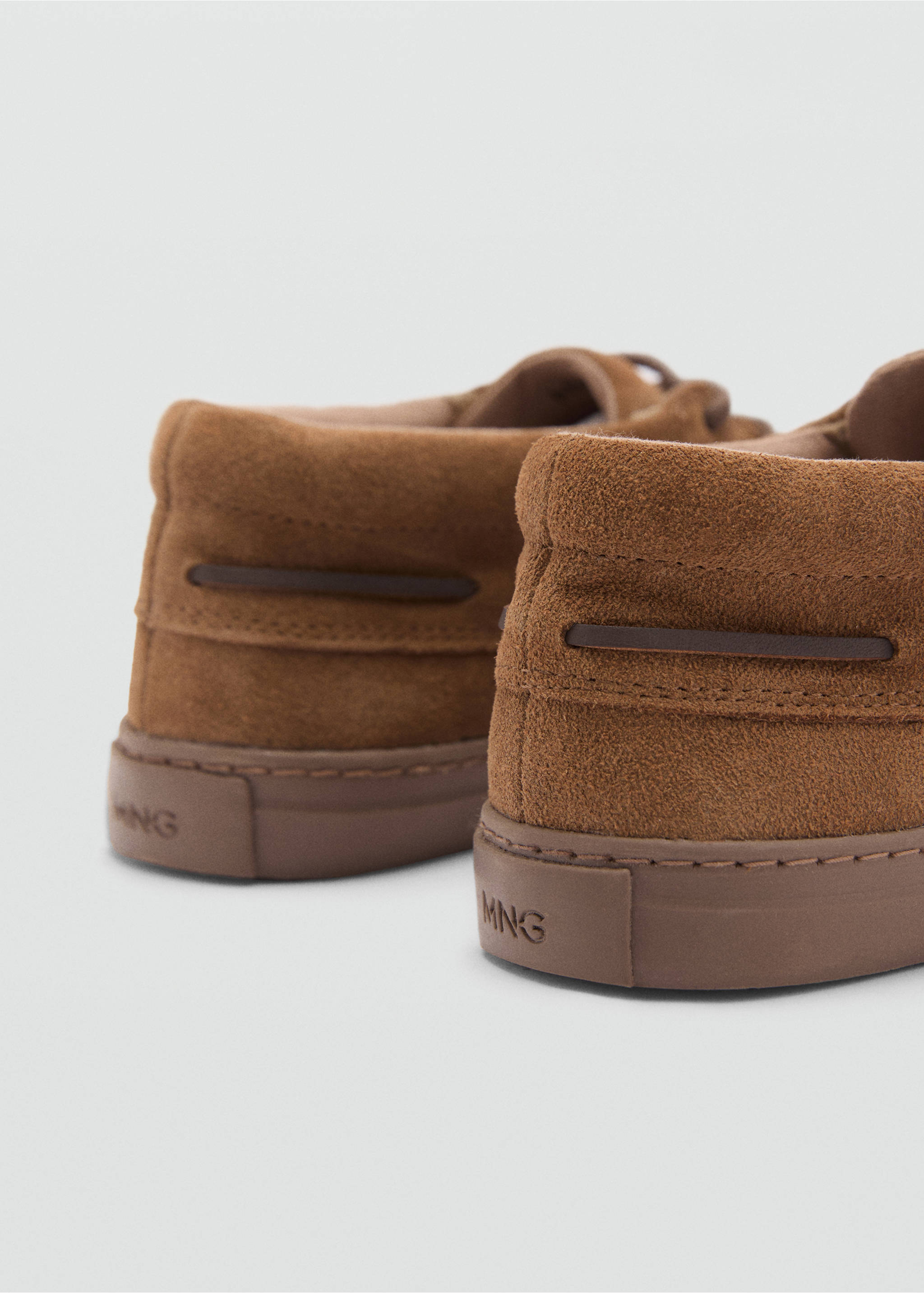 Leather nautical shoes - Details of the article 1, Chocolate. Ref: 77075145-00.