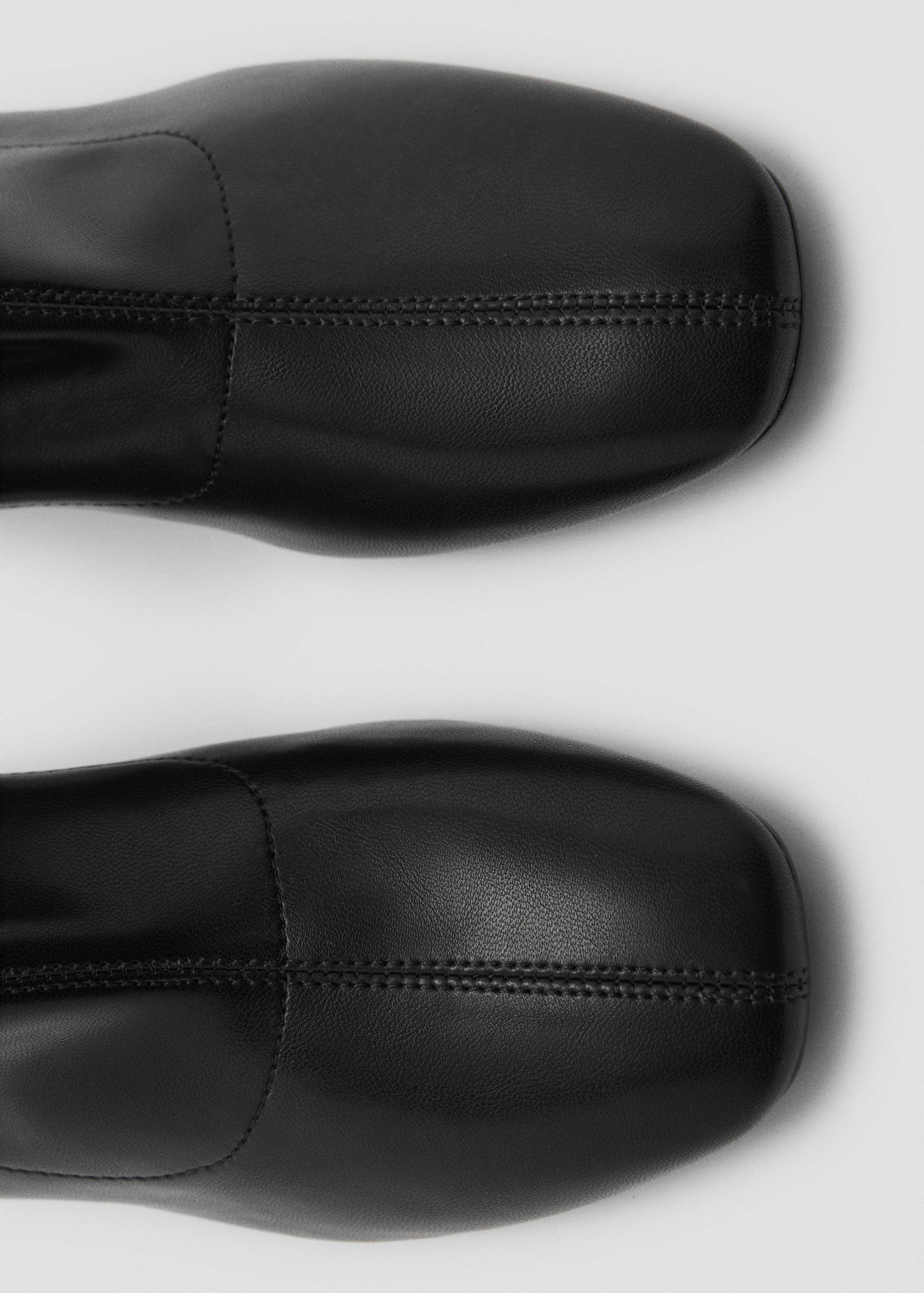Block-heel ankle boots - Details of the article 2
