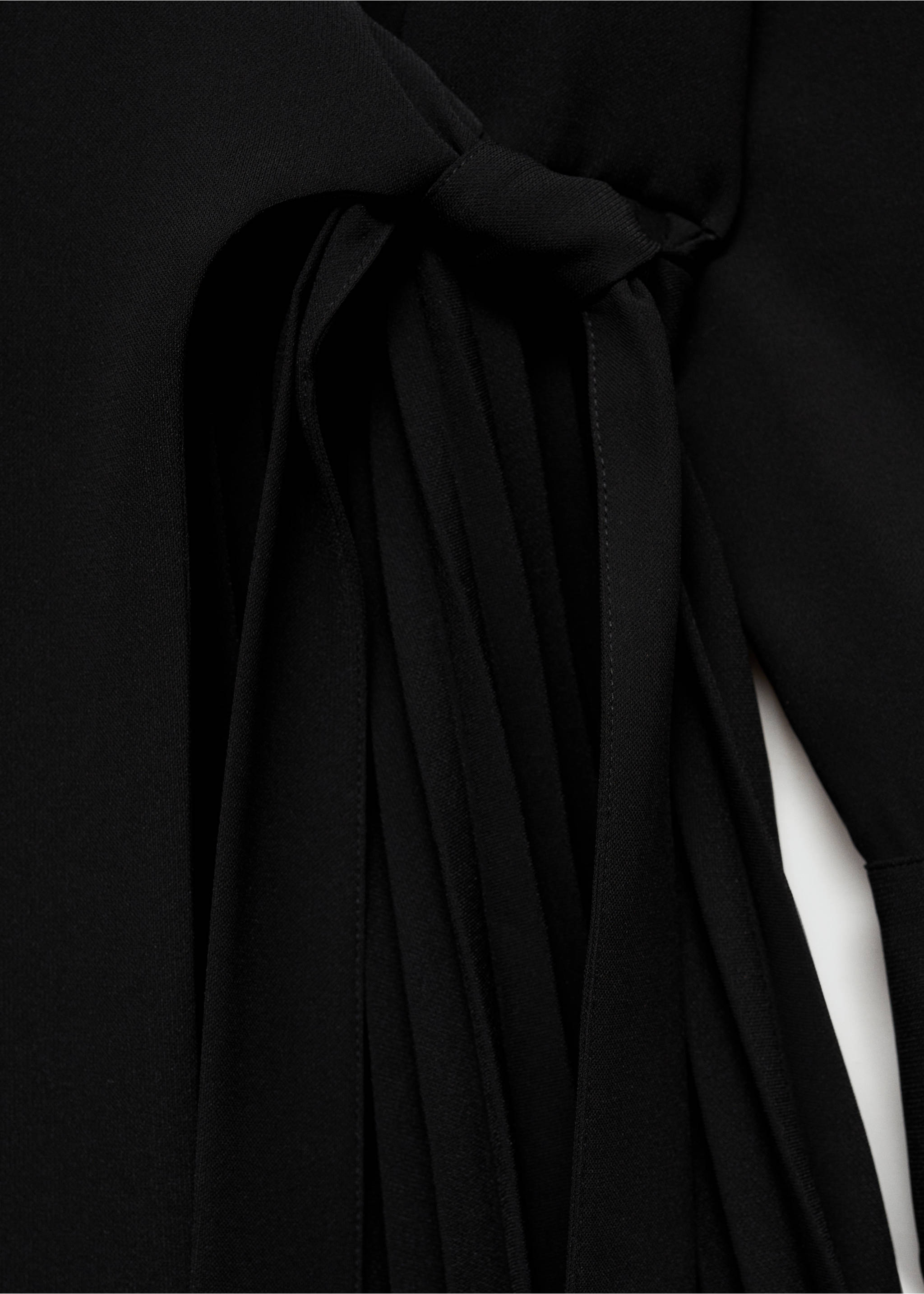 Wrap dress with pleated detail - Details of the article 0, Black. Ref: 77075153-00.
