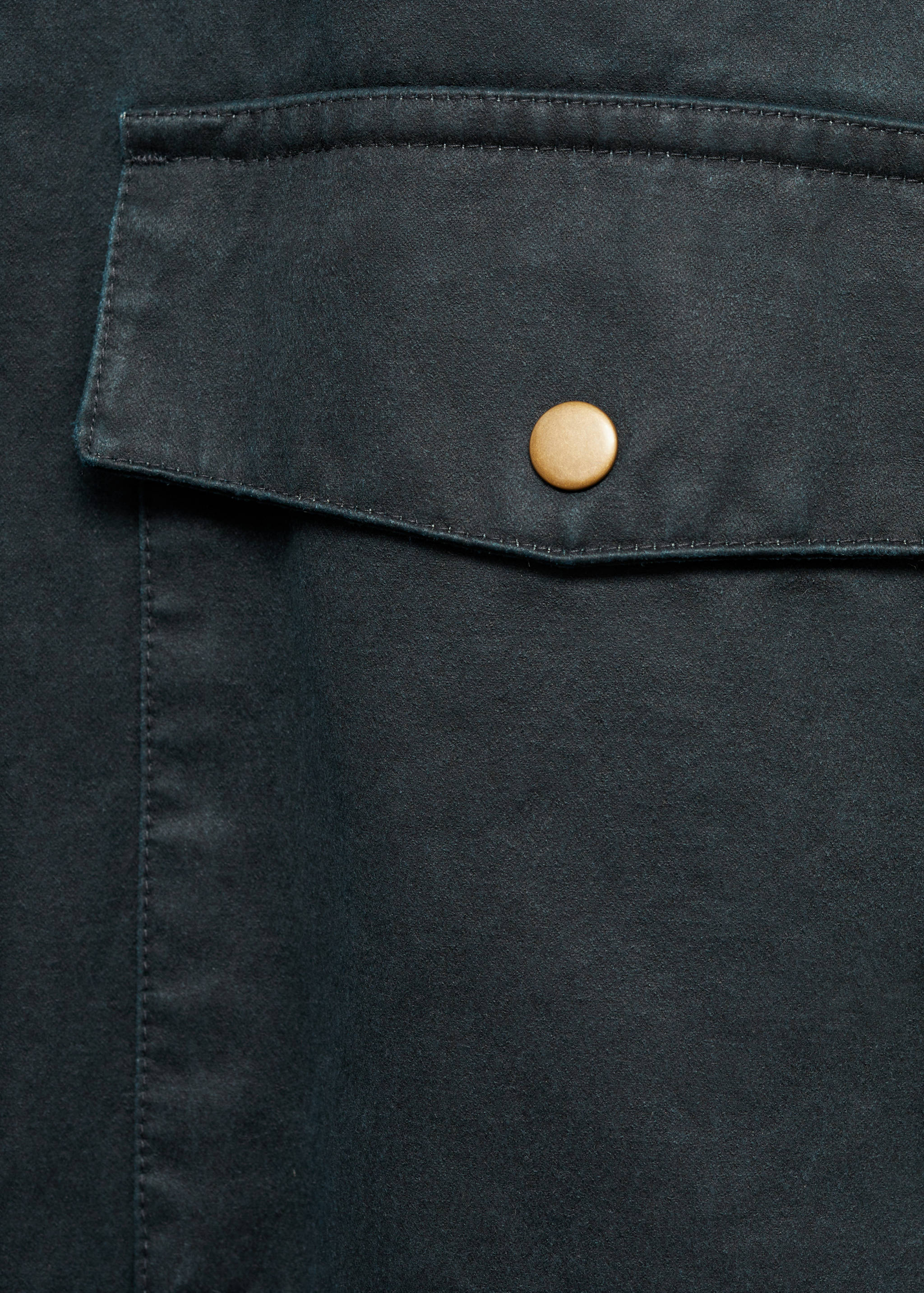 Waxed-effect short parka - Details of the article 8
