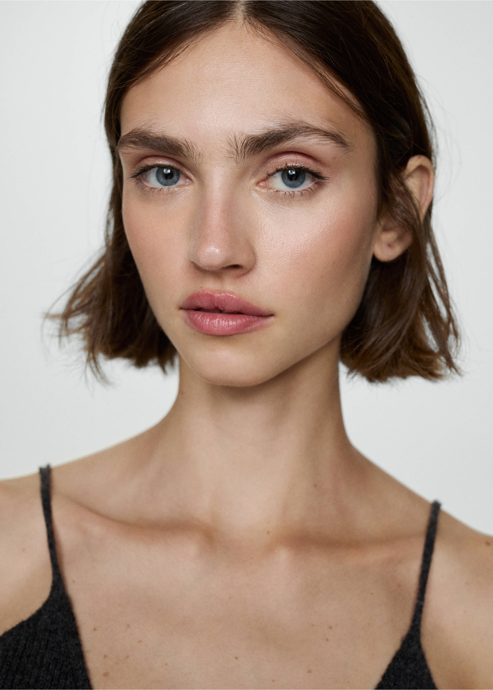 Geripptes Top - Detail des Artikels 1, Anthrazit. Ref: 77075630-00.