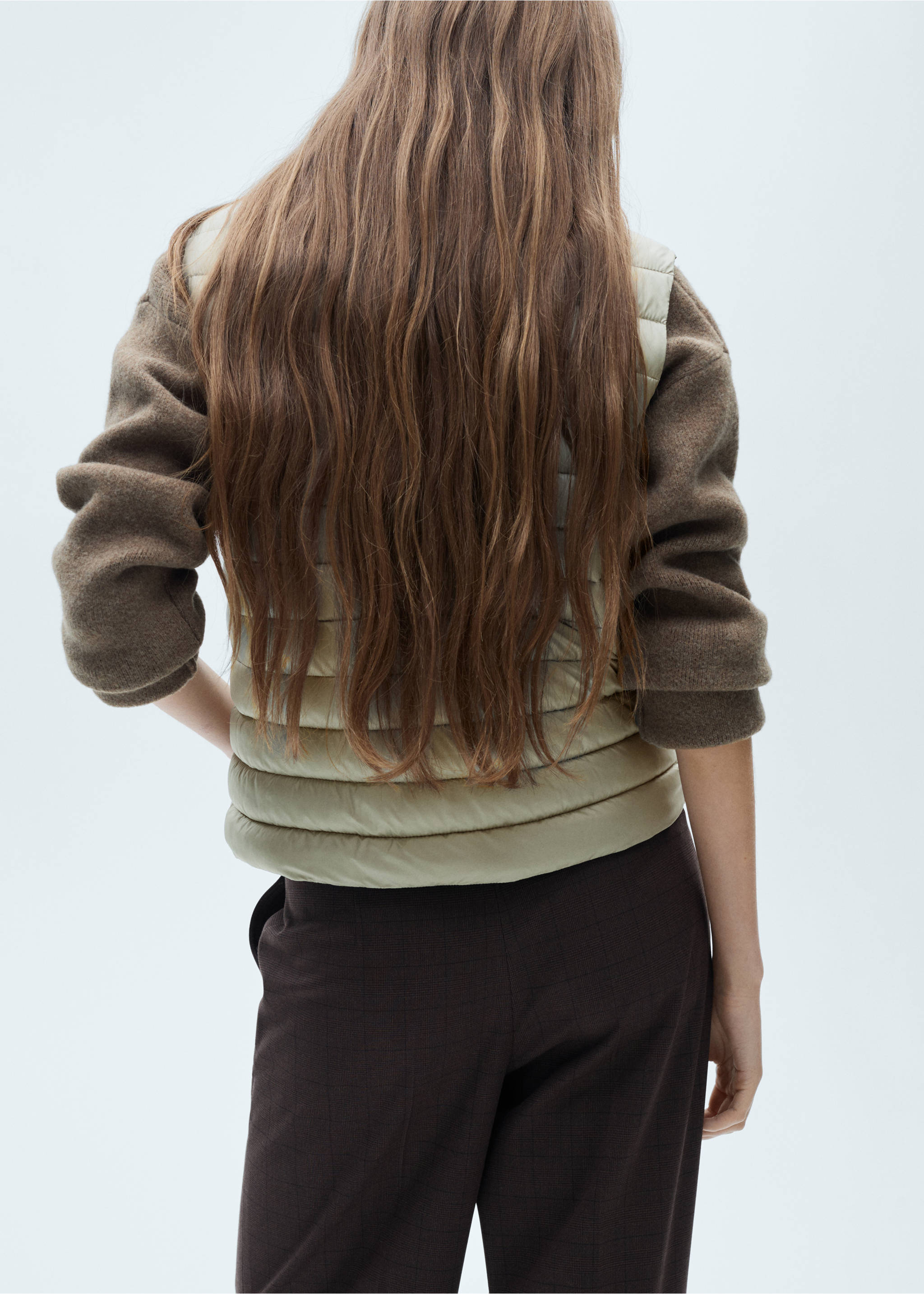 Quilted gilet - Reverse of the article, Light Heather Grey. Ref: 77075634-00.