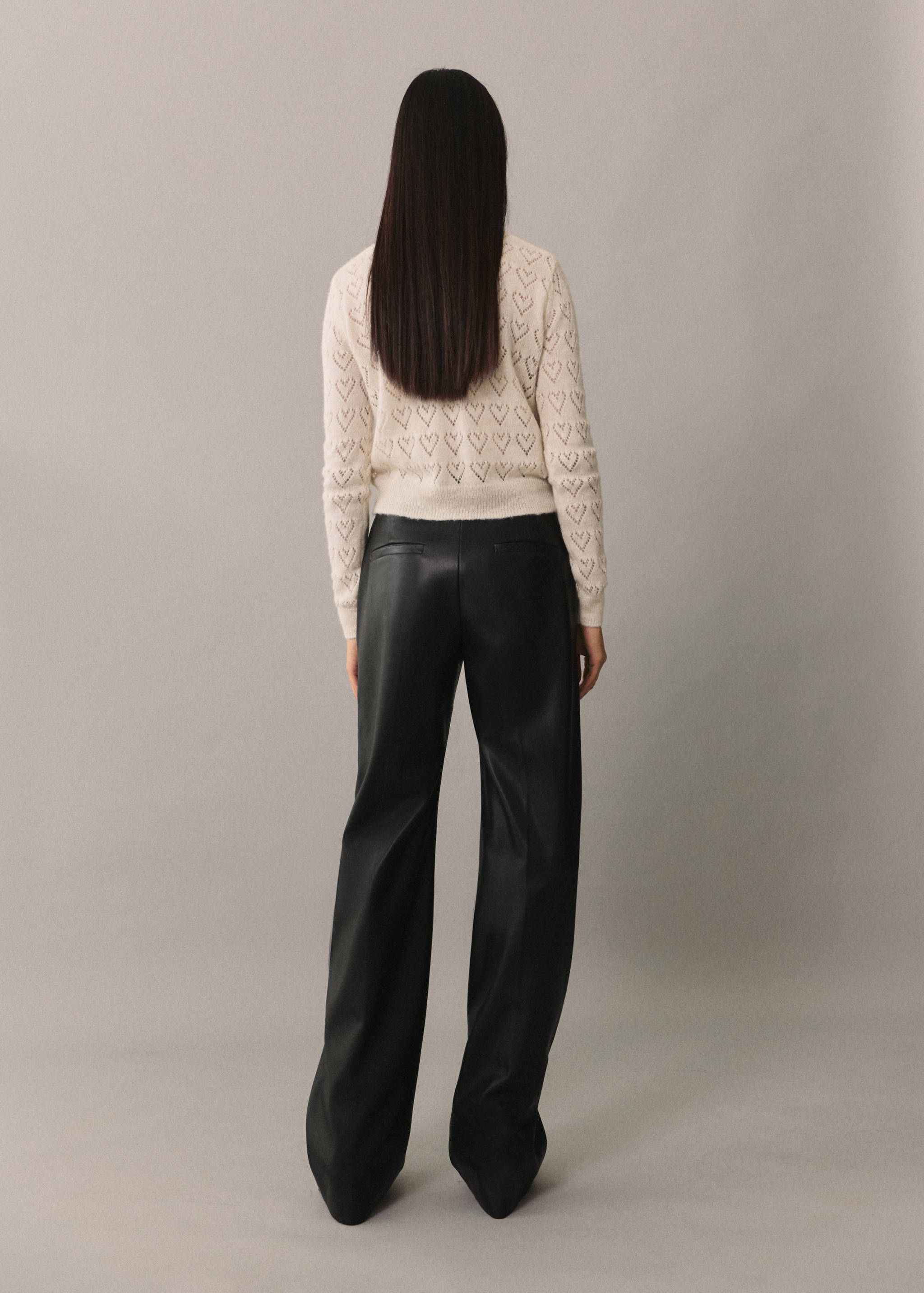 Pull-over détails ajourés cœurs - Verso de l’article