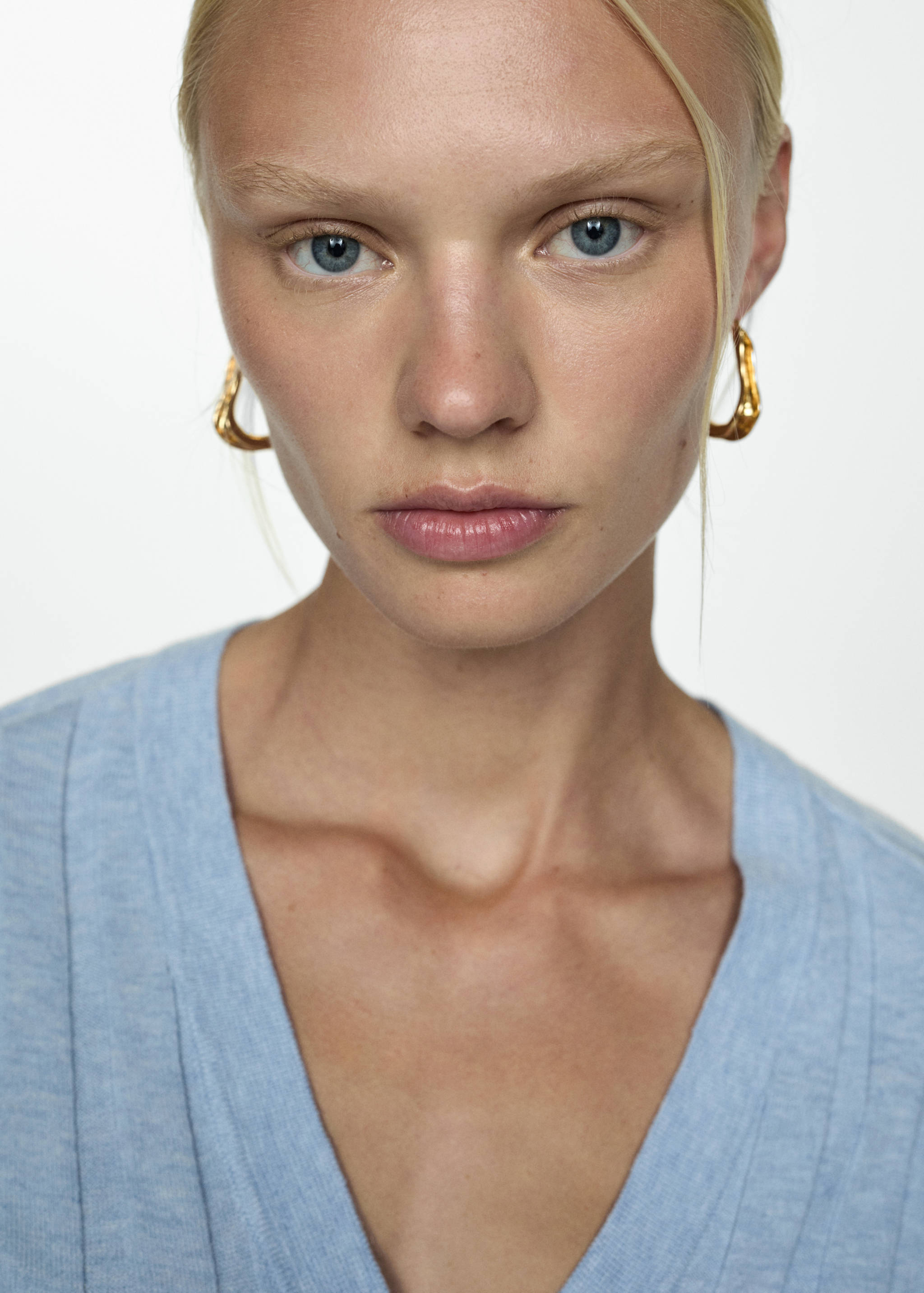 Button knit cardigan - Details of the article 1