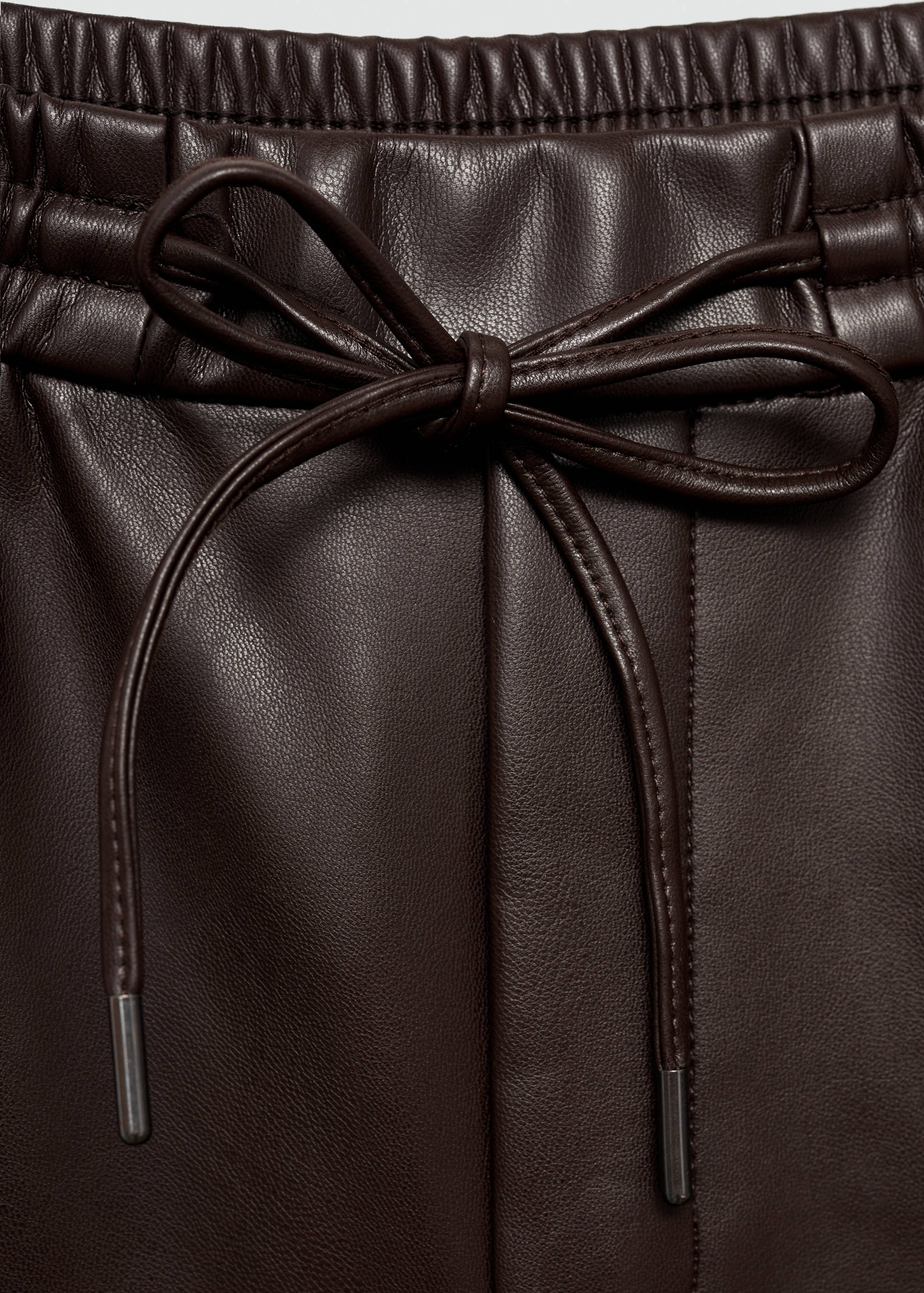 Faux-leather trousers with elastic waist - Details of the article 8