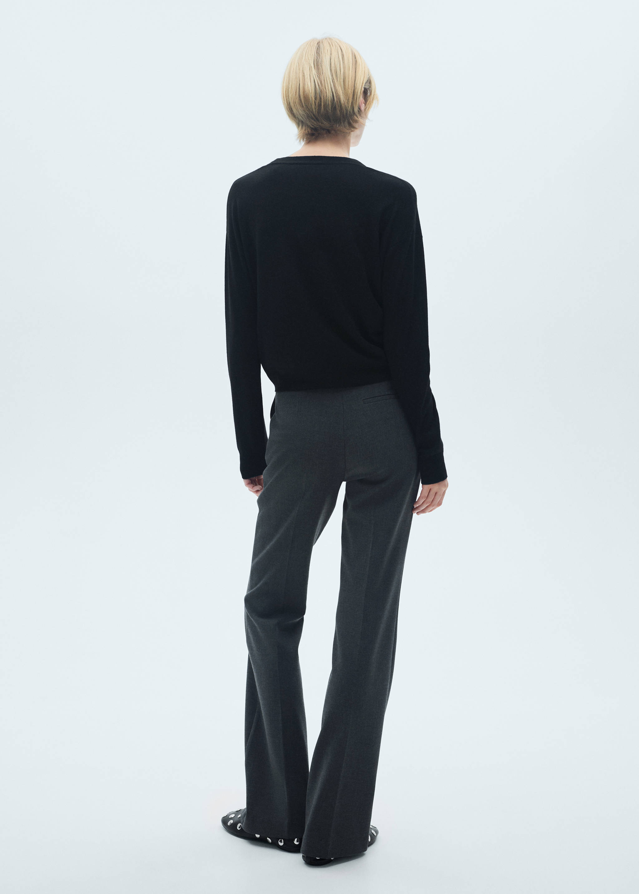 Button knit cardigan - Reverse of the article