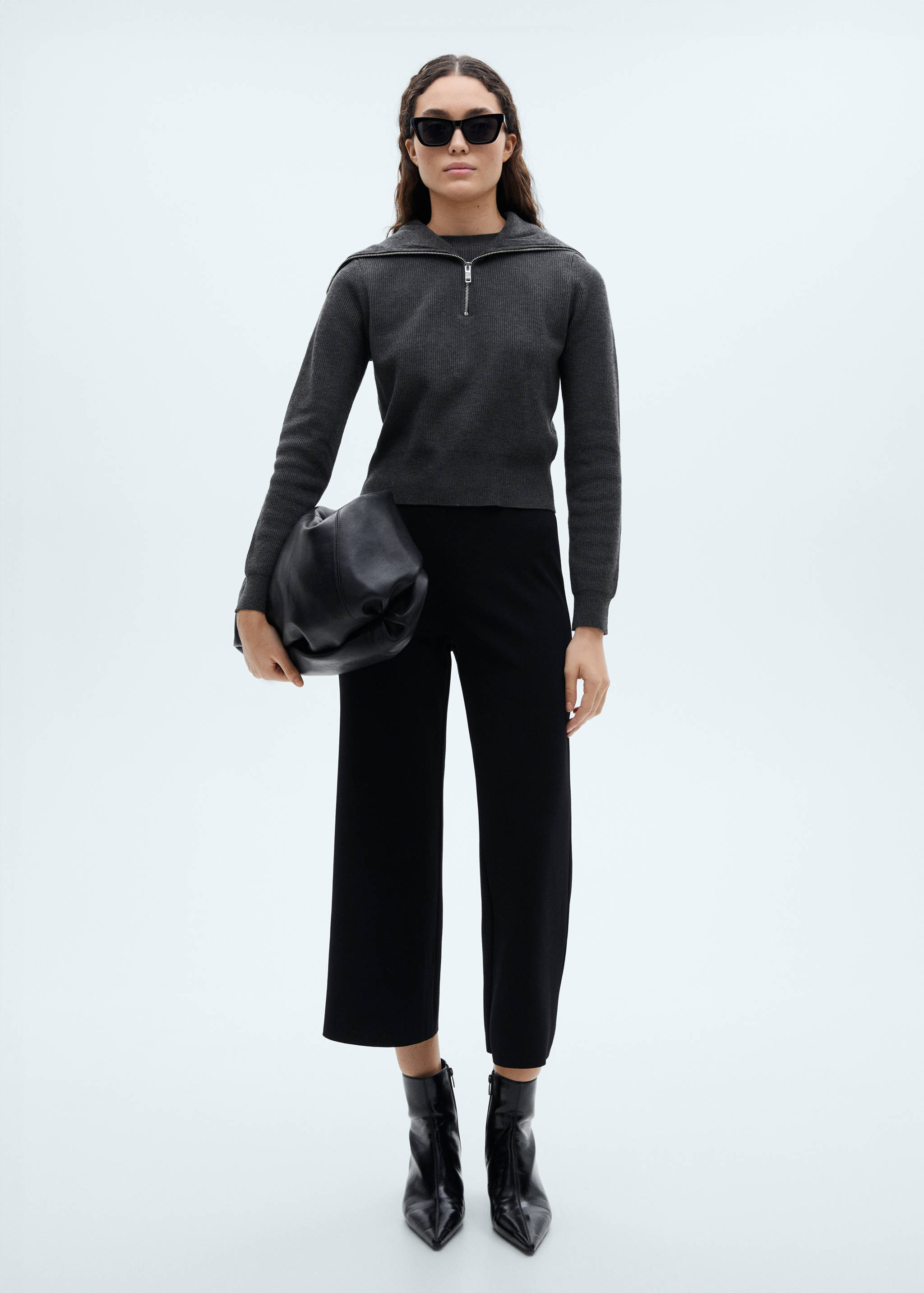 Pantalón recto fluido - Plano general