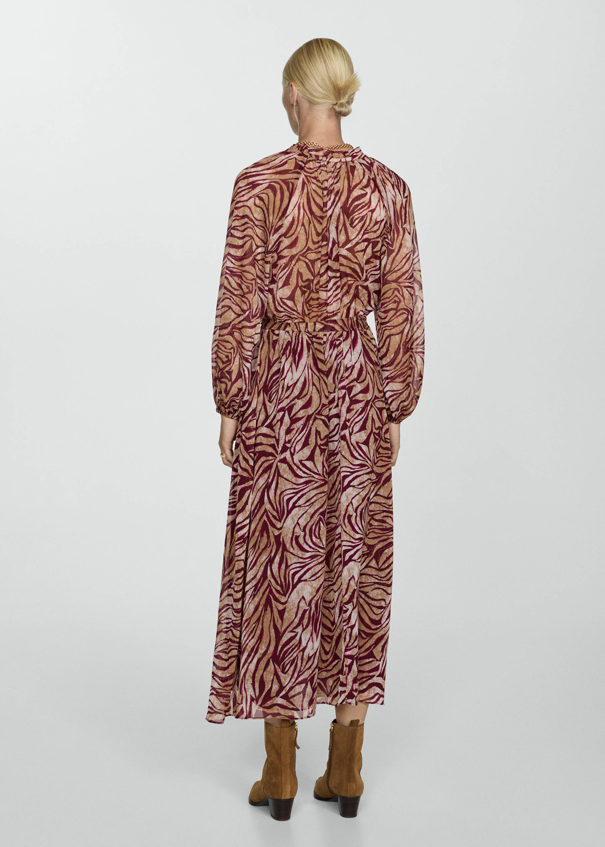 Long printed dress - Reverse of the article