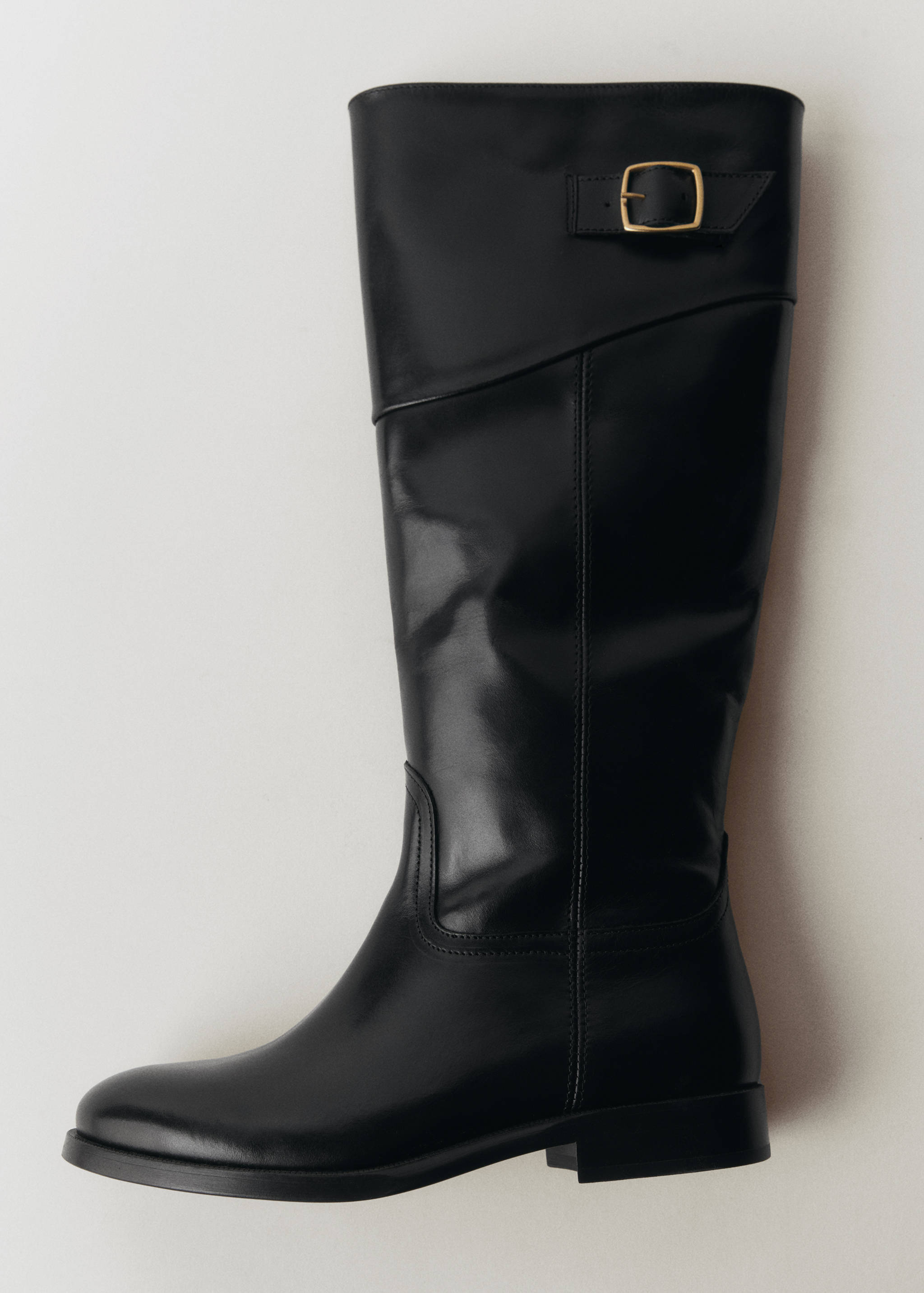 Buckles leather boots - Details of the article 4