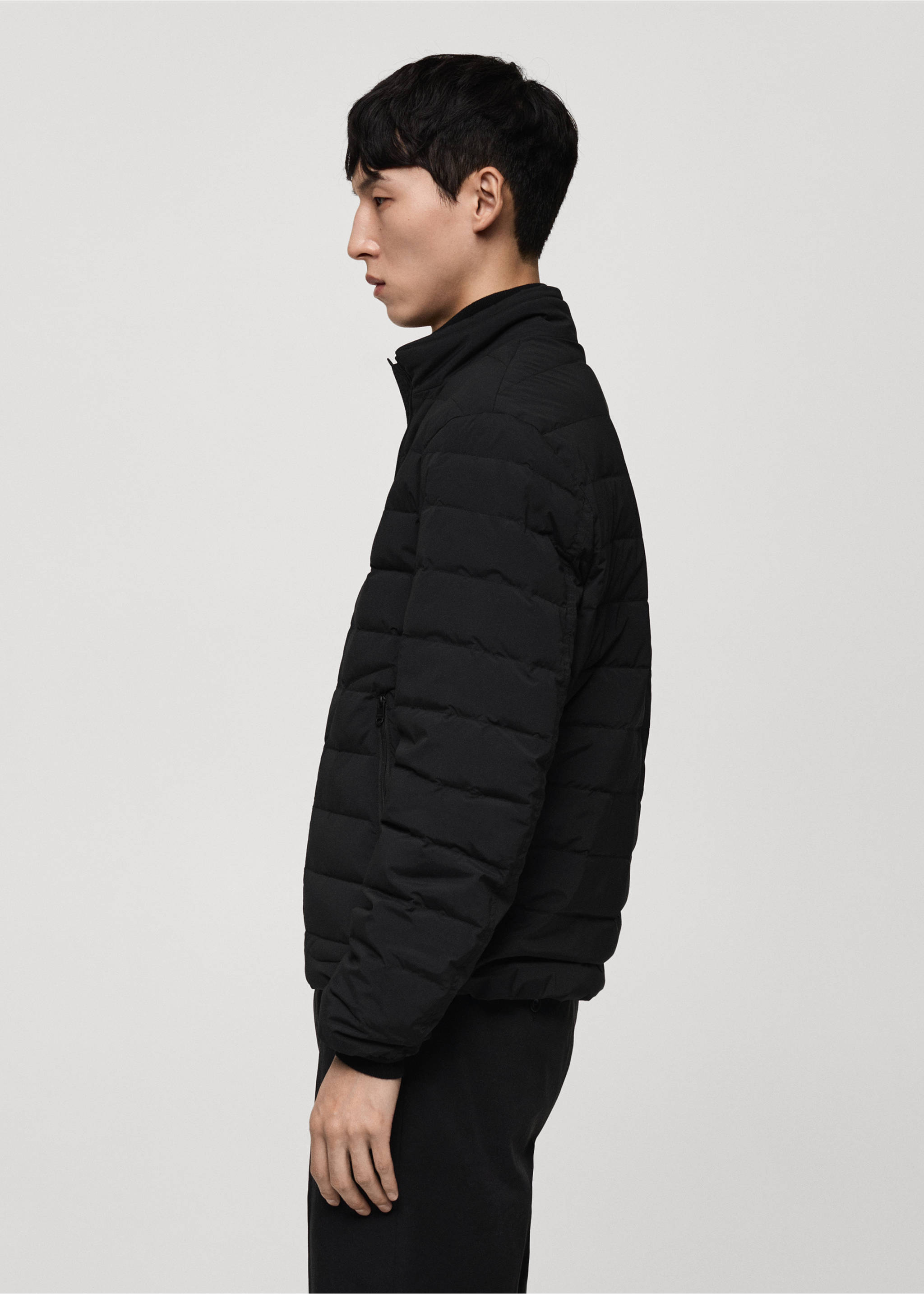 Quilted jacket with feather filling - Details of the article 2, Black. Ref: 77075959-00.