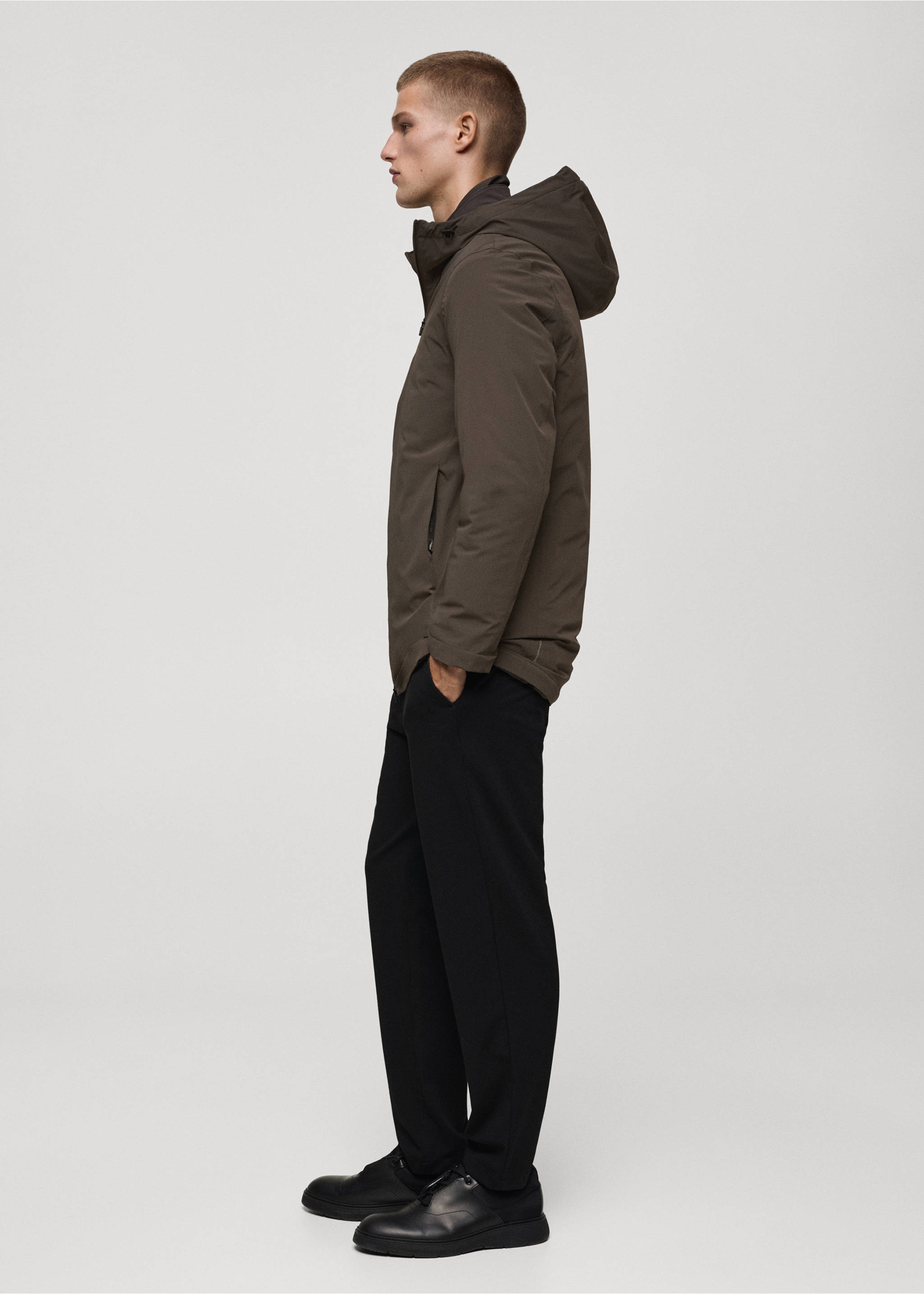 Thermore® waterproof quilted barn jacket with Thermore® padding - Details of the article 2, Brown. Ref: 77075960-00.