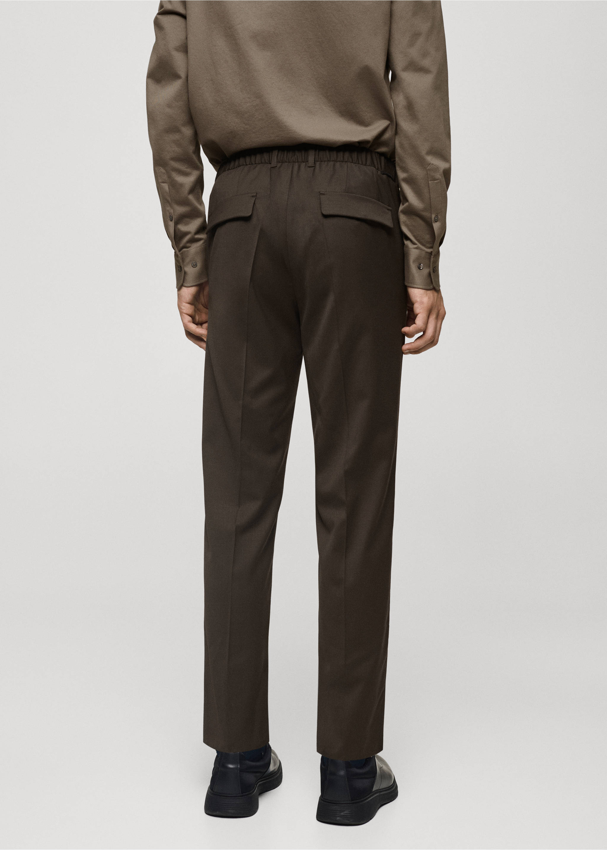 Slim Fit-Hose aus Comfort-Stretch-Gewebe Coolmax® - Rückseite des Artikels, Braun. Ref: 77075963-00.