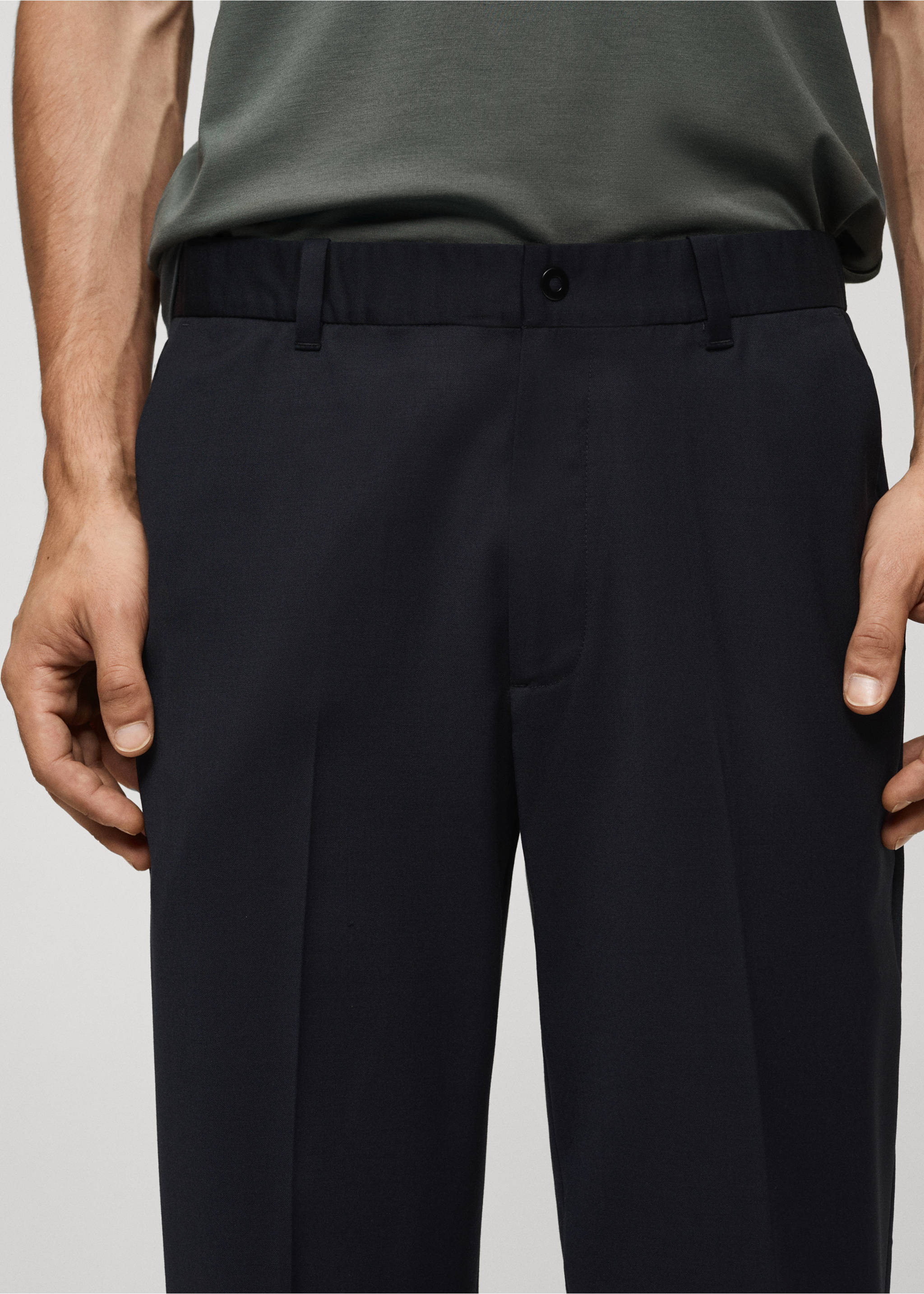 Pantalon slim-fit comfort stretch Coolmax® - Détail de l'article 1, Bleu marine foncé. Ref: 77075963-00.
