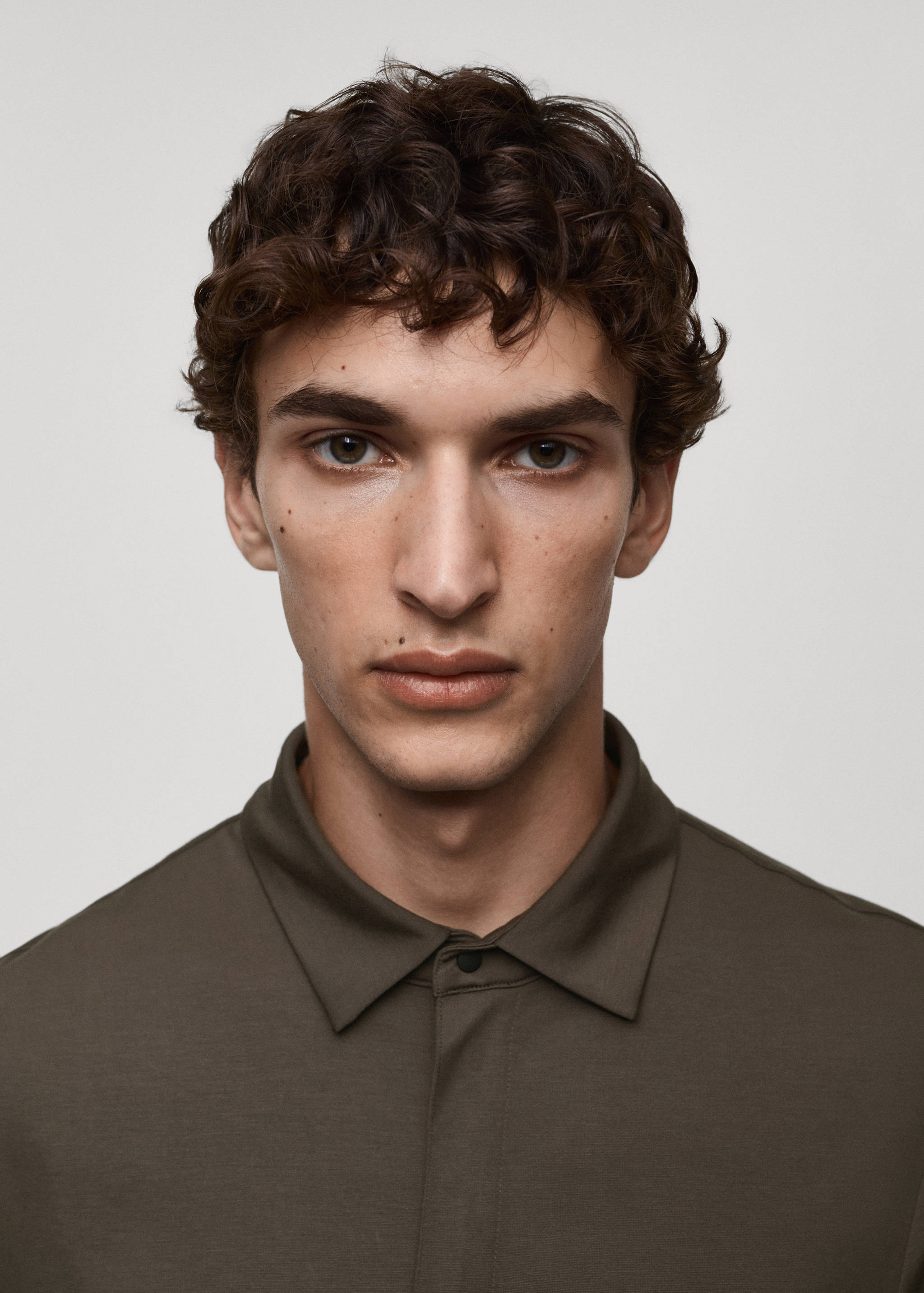 Stretch-fabric technical polo shirt - Details of the article 1