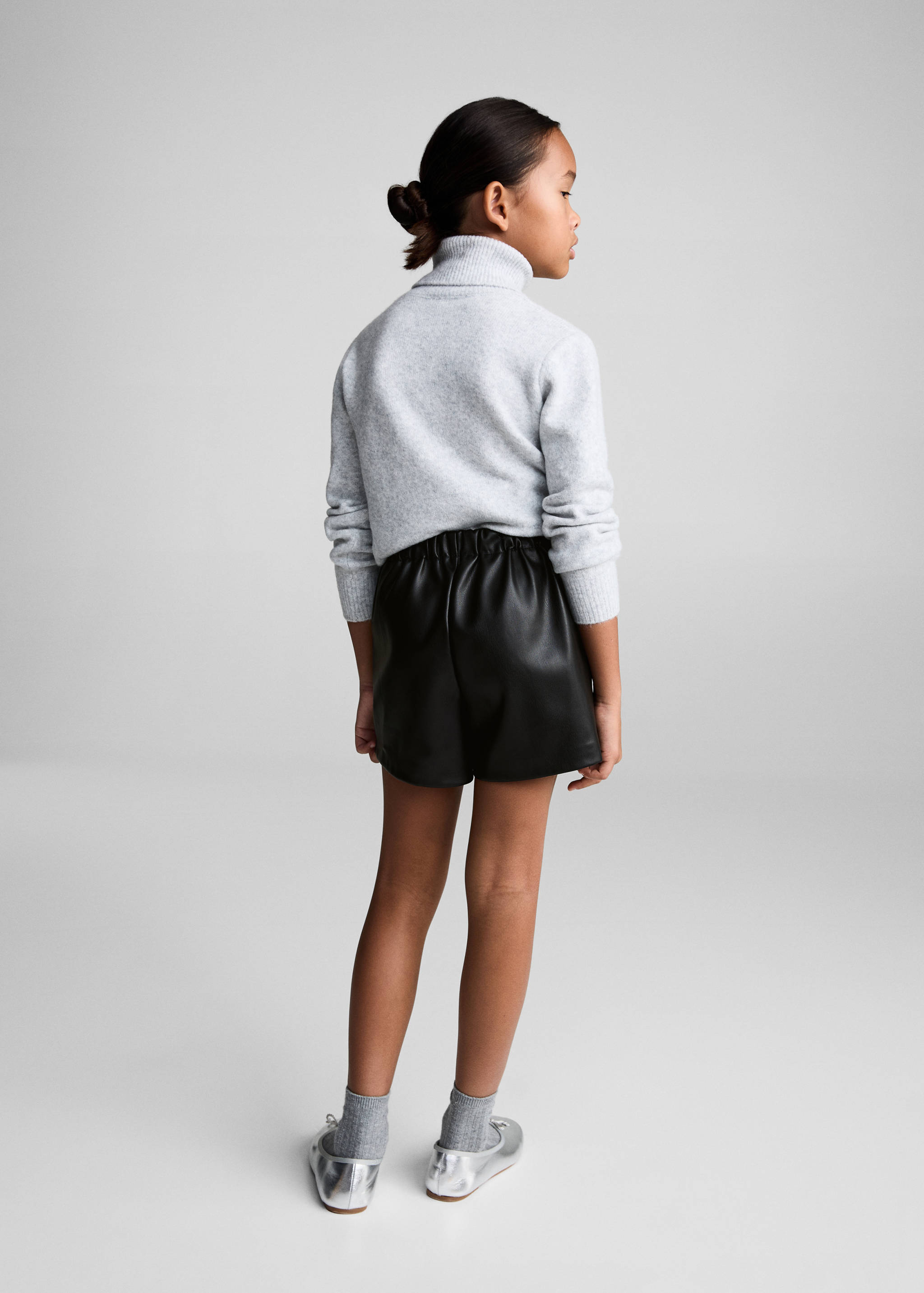 Jupe short cuir synthétique - Verso de l’article