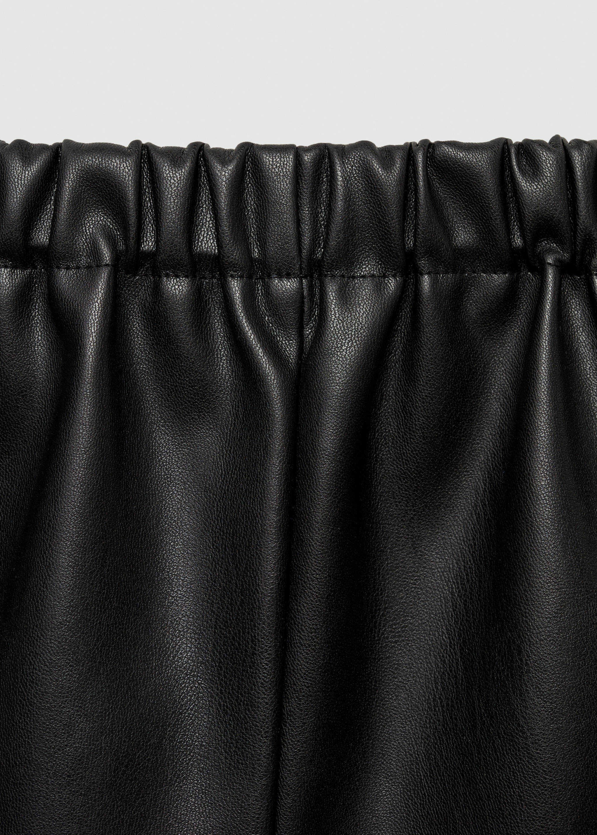 Jupe short cuir synthétique - Détail de l'article 0