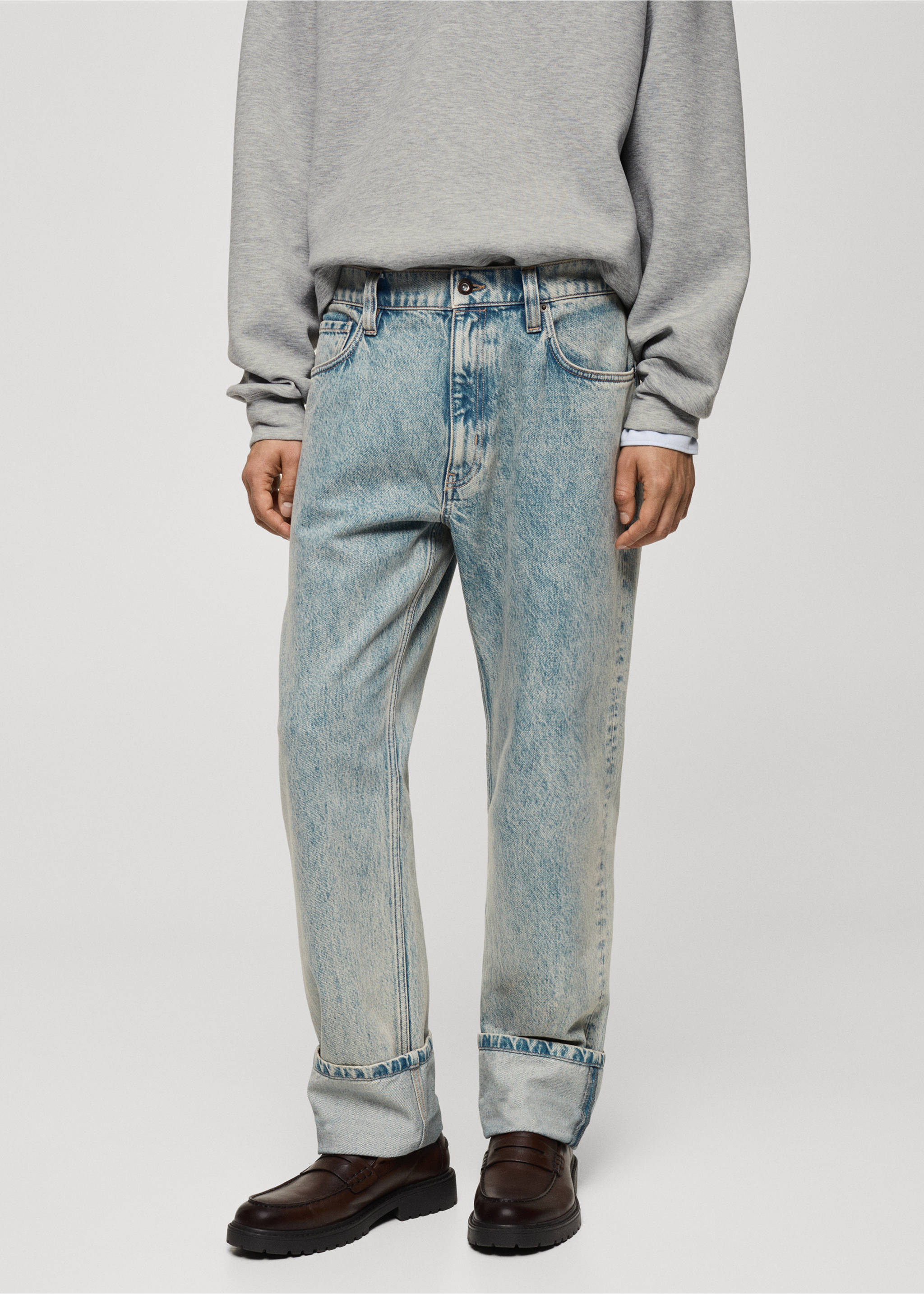 Jeans straight fit bajo vuelta - Plano medio, Azul bleach. Ref: 77075972-00.