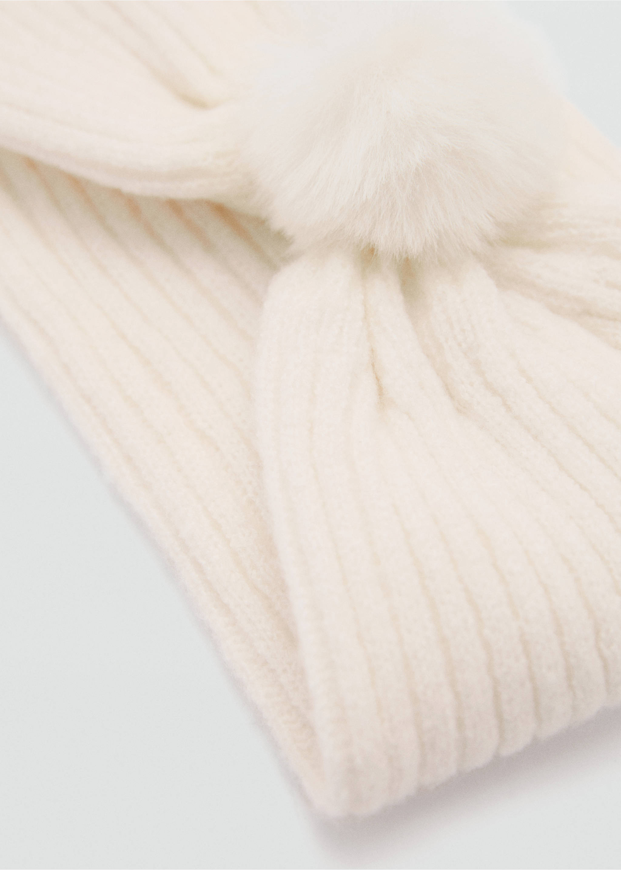 Stickad halsduk tofs - Bild av mittparti, Rå. Ref: 77075989-00.