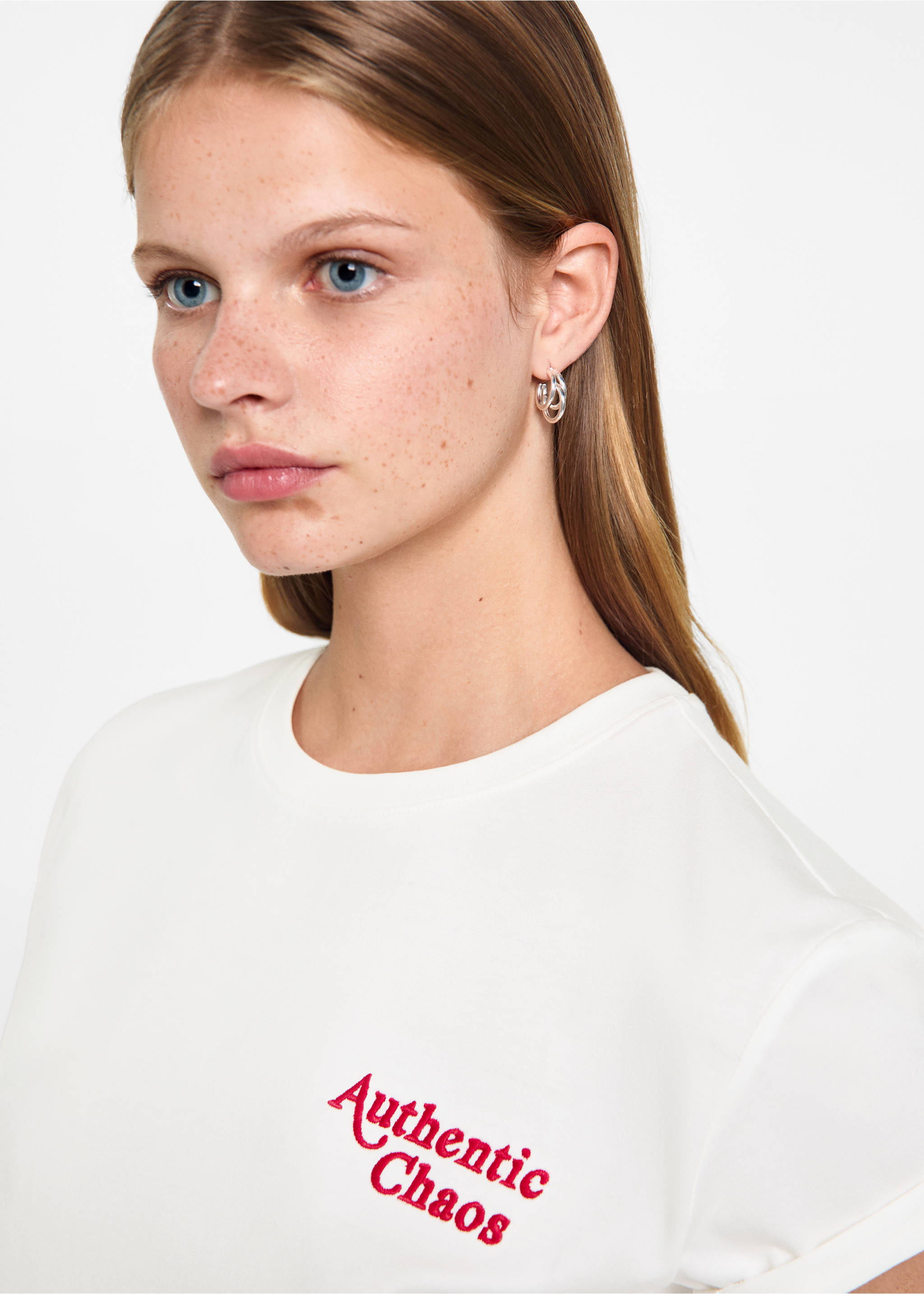 Embroidered detail cotton T-shirt - Details of the article 1, Off White. Ref: 77075993-00.