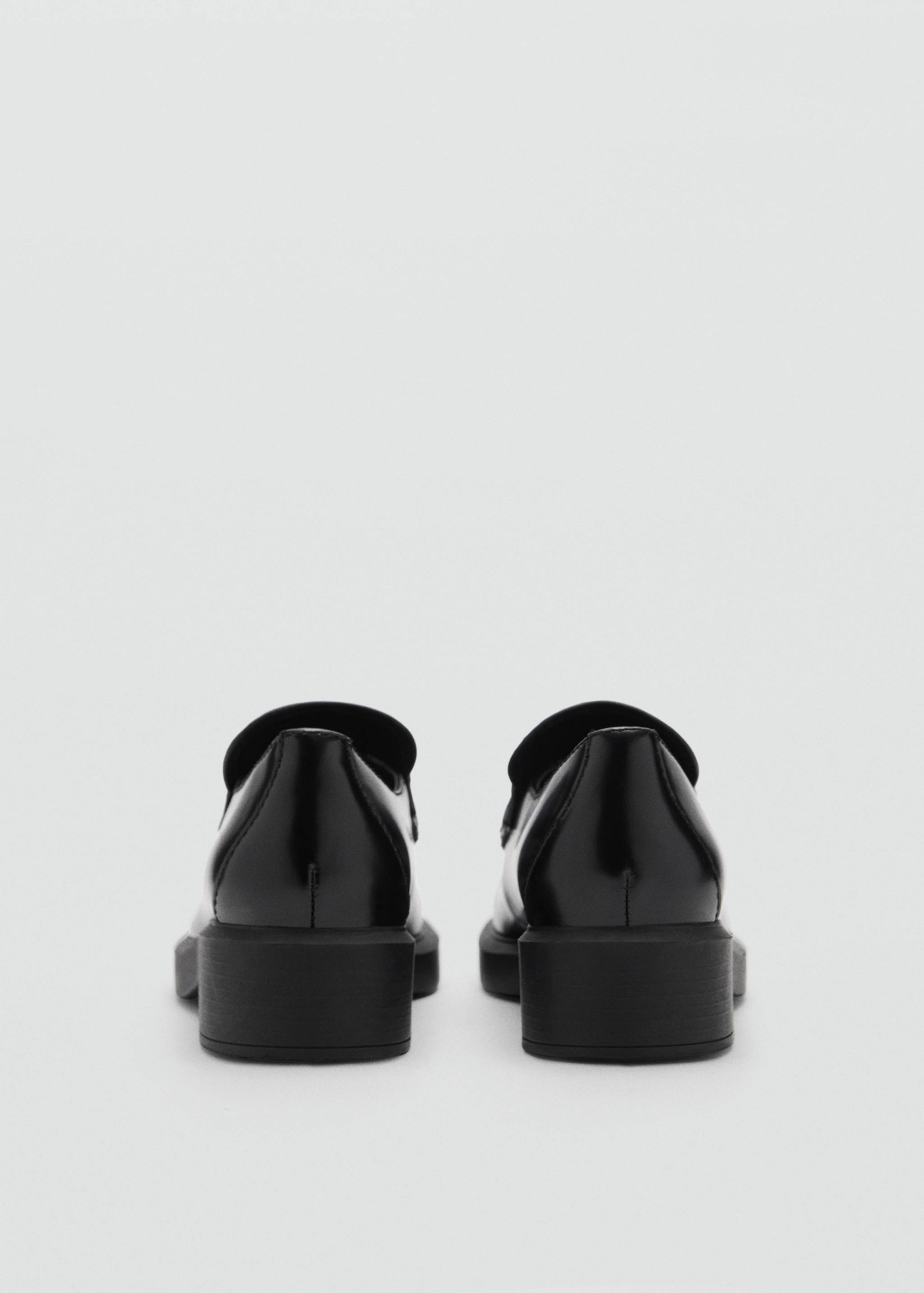Leather loafers with metallic detail - Details of the article 1