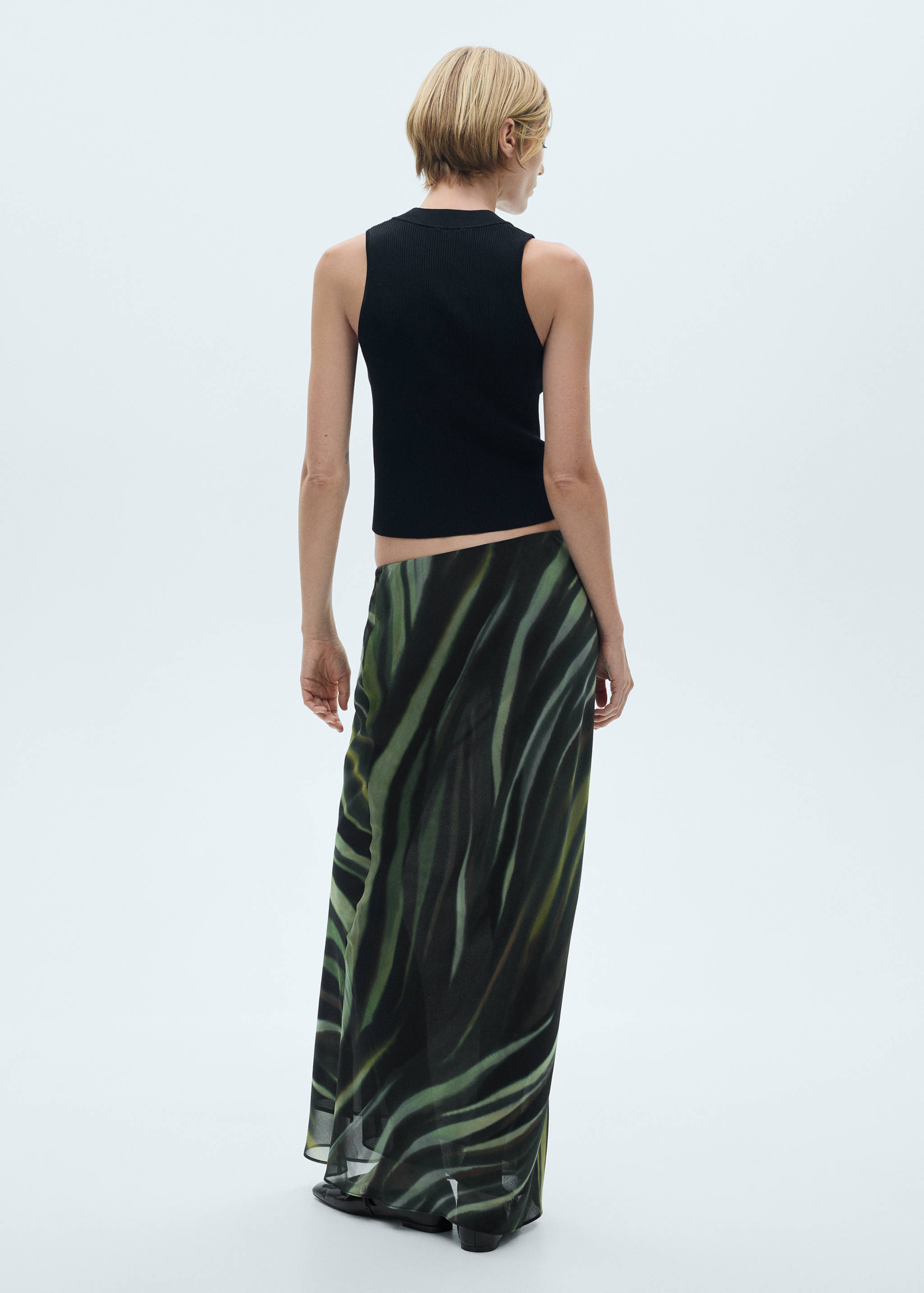 Printed long skirt - Reverse of the article