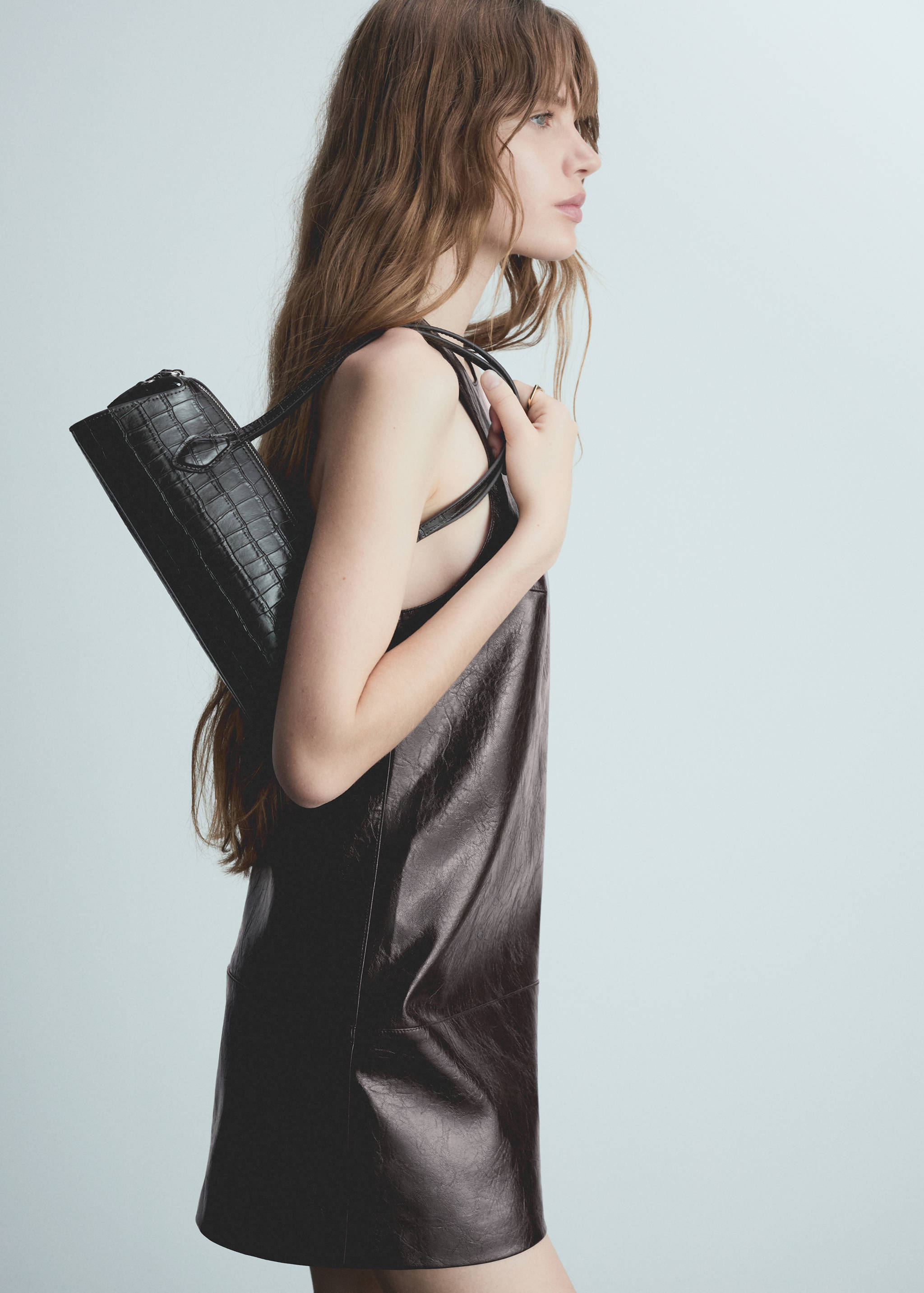 Sukienka ze sztucznej skóry bez rękawów - Szczegóły artykułu 2