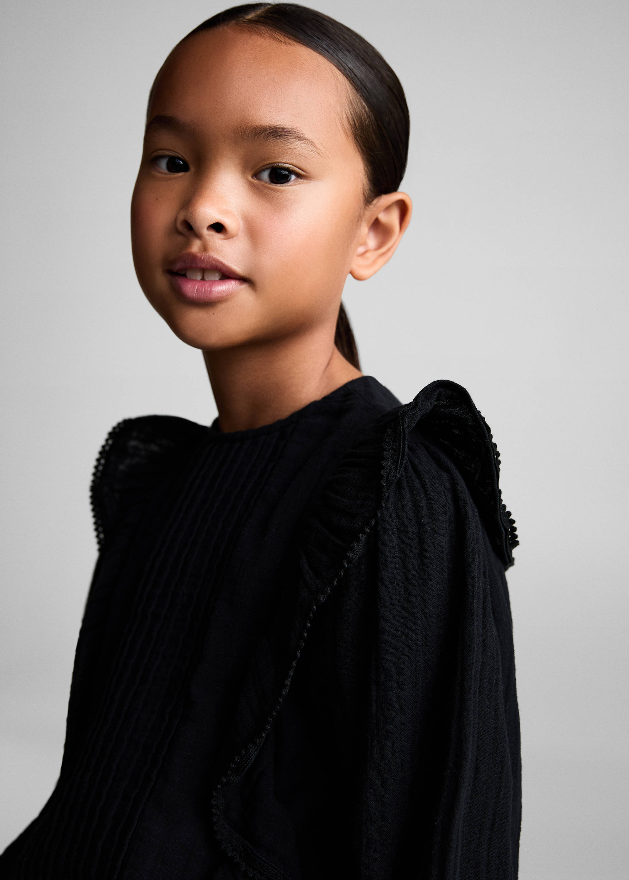 Blusa volantes bordados - Detalle del artículo 1