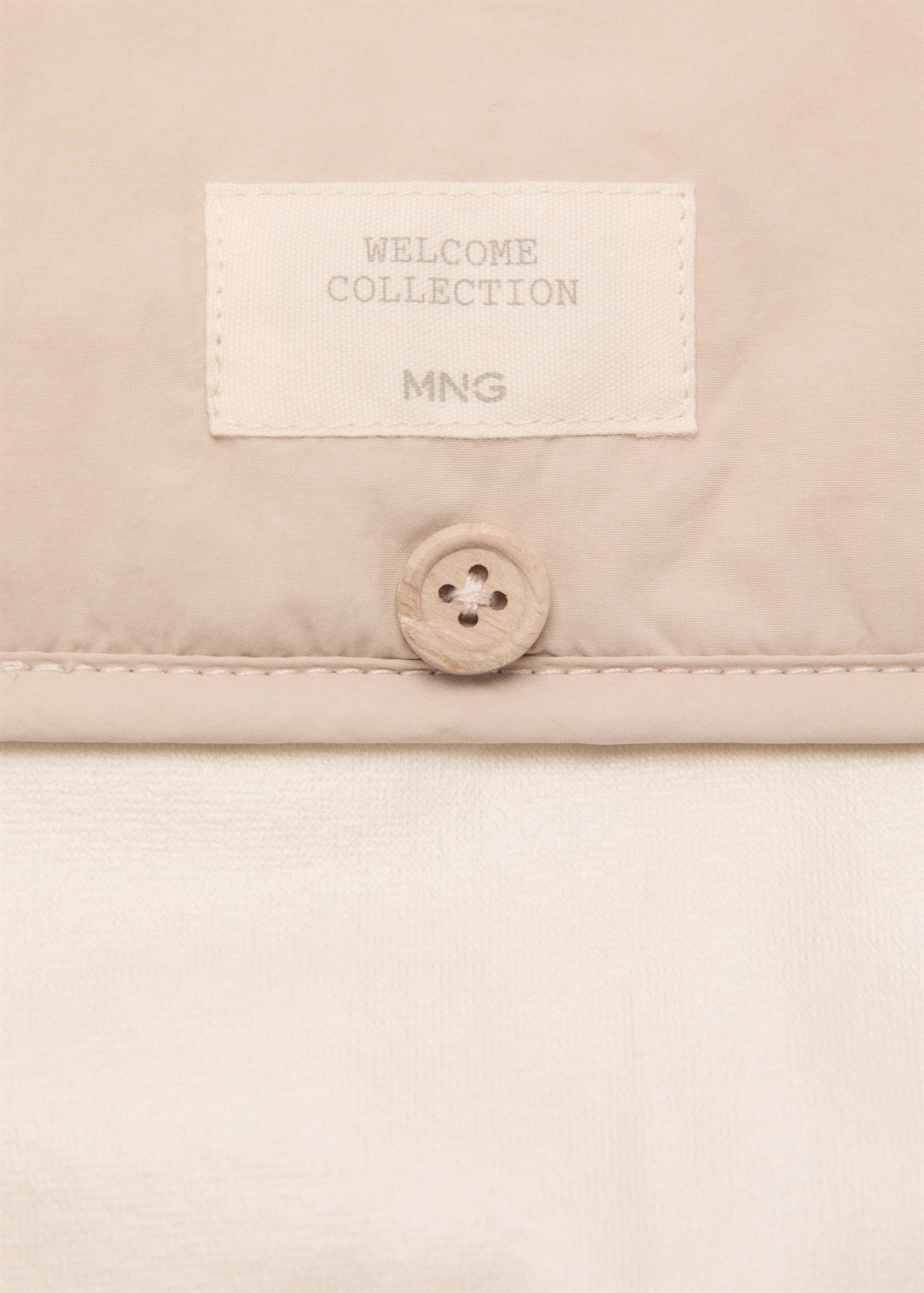 Travel changing mat - Details of the article 2