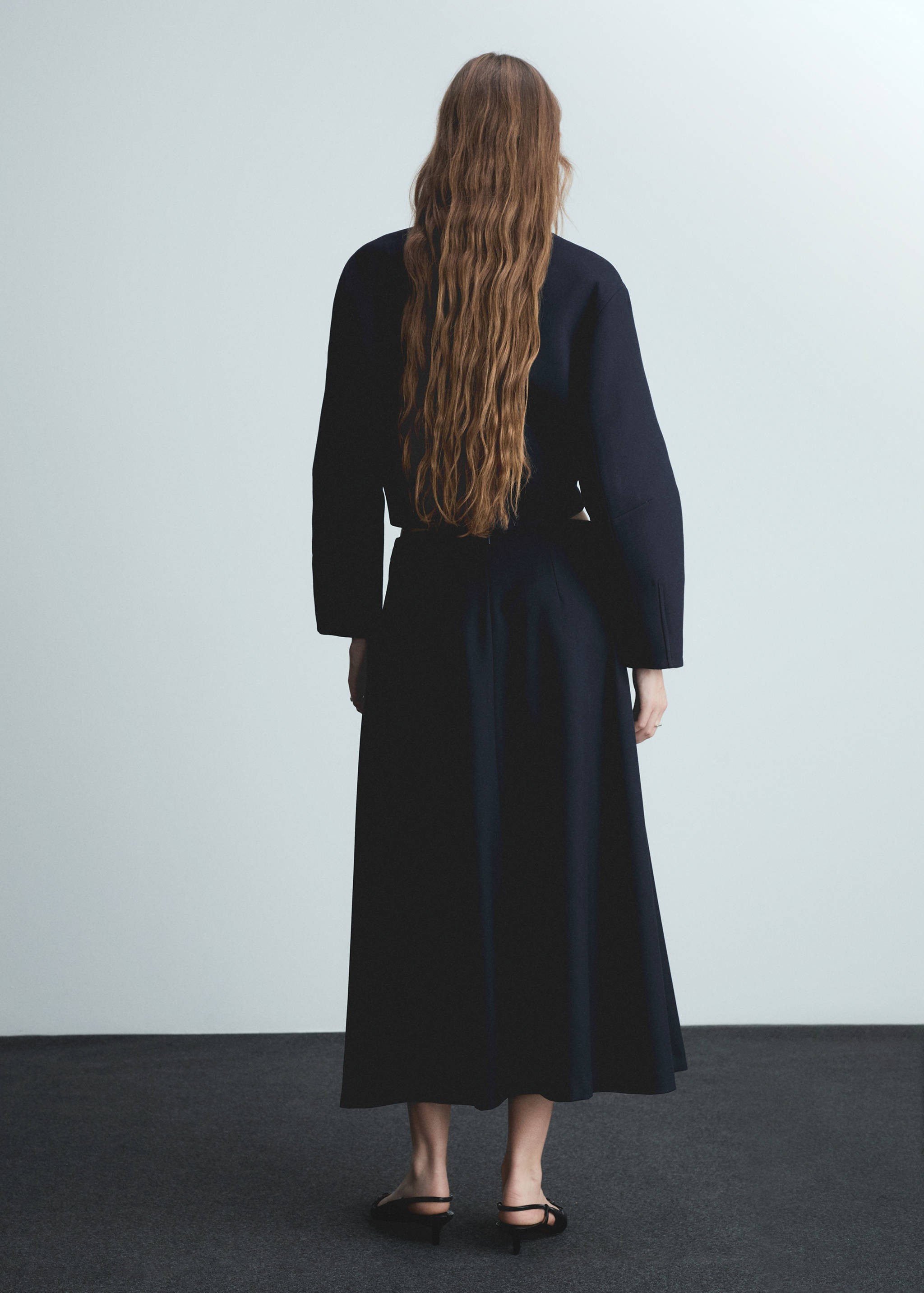 Flared skirt with pleated detail - Reverse of the article