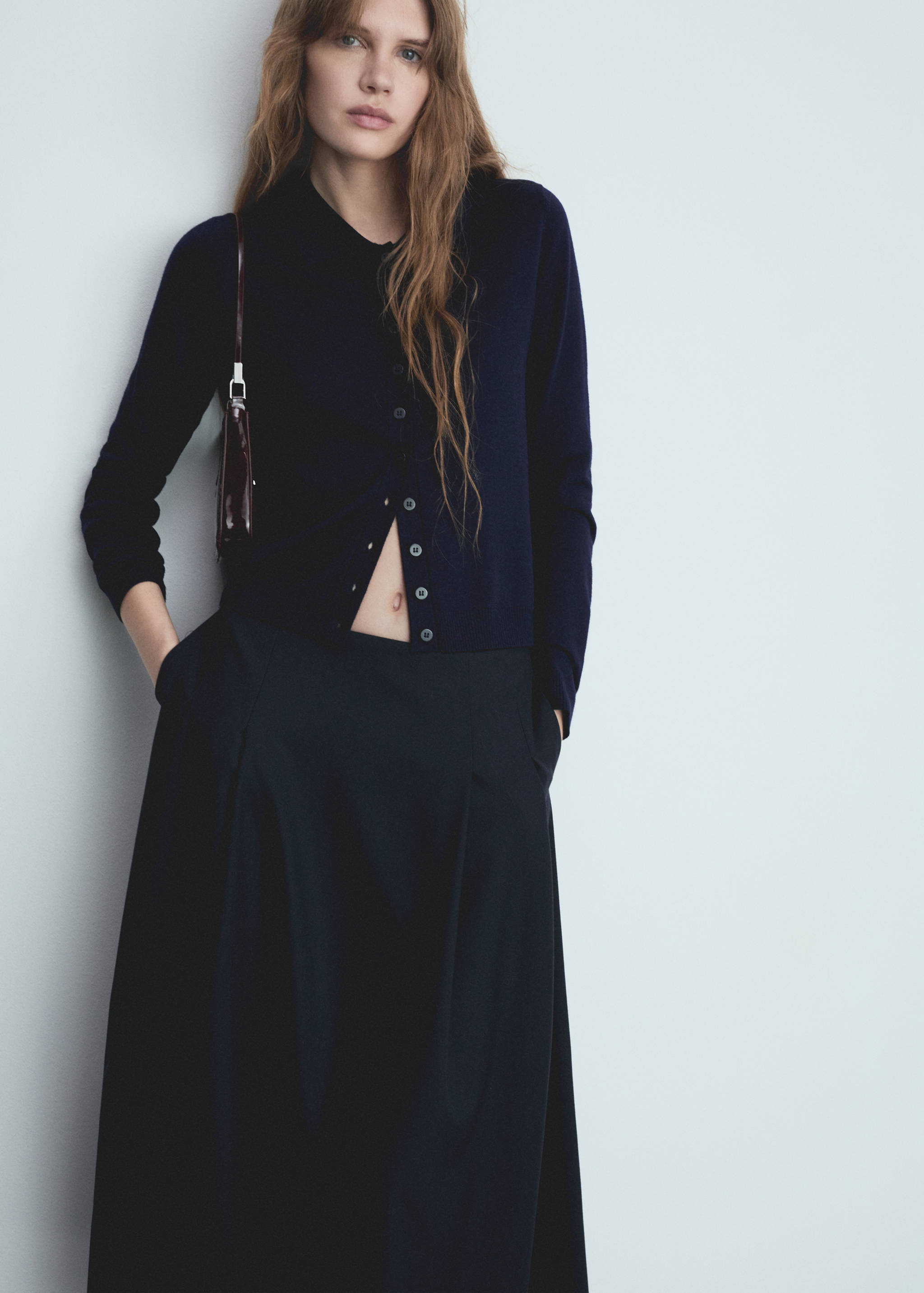 Flared skirt with pleated detail - Details of the article 1