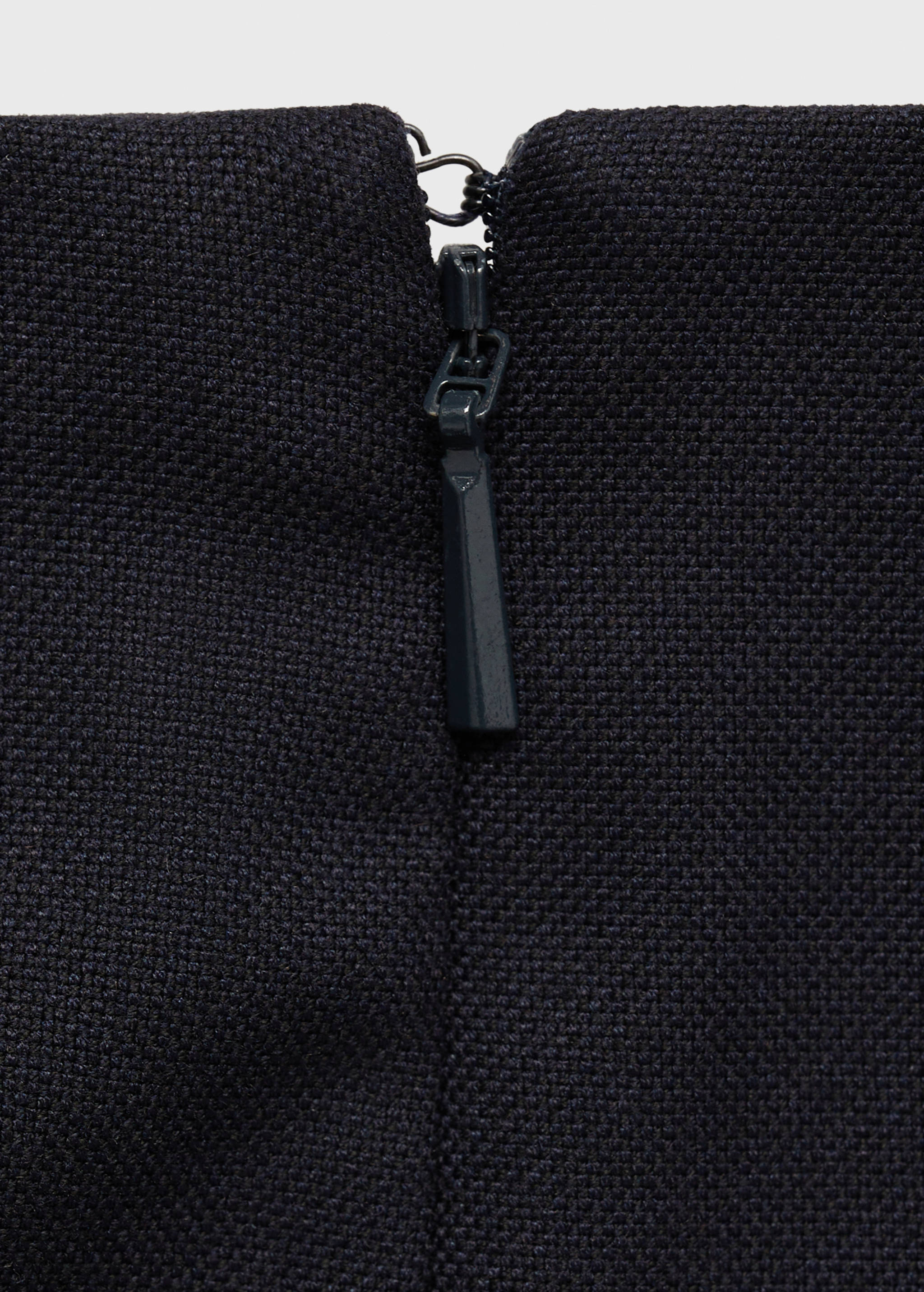 Flared skirt with pleated detail - Details of the article 0